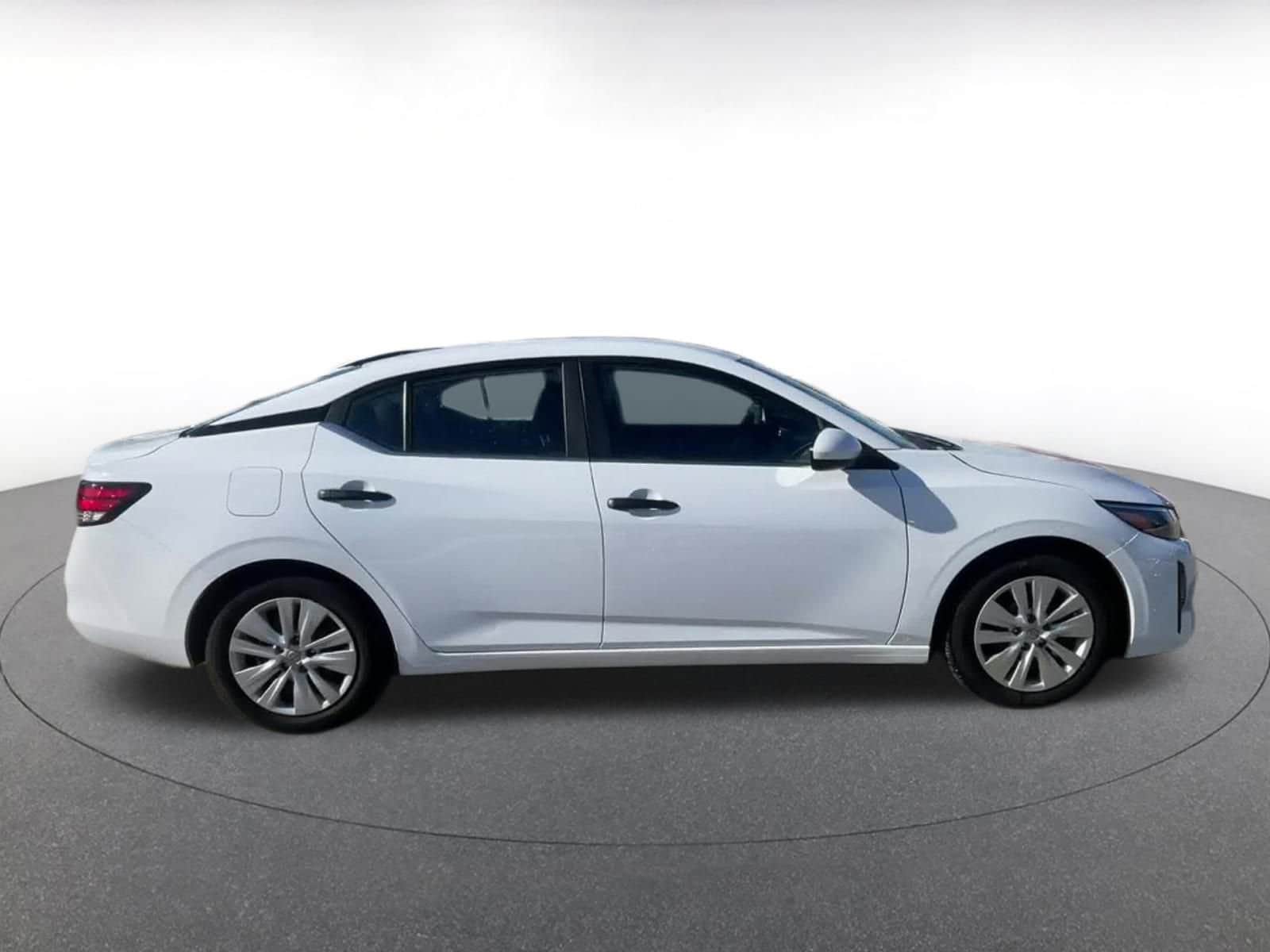 Thumbnail: 2025 Nissan Sentra - 16