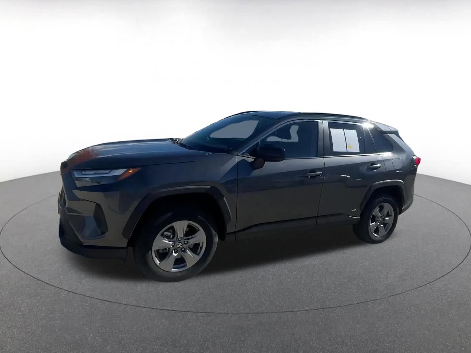 Thumbnail: 2025 Toyota RAV4 - 8