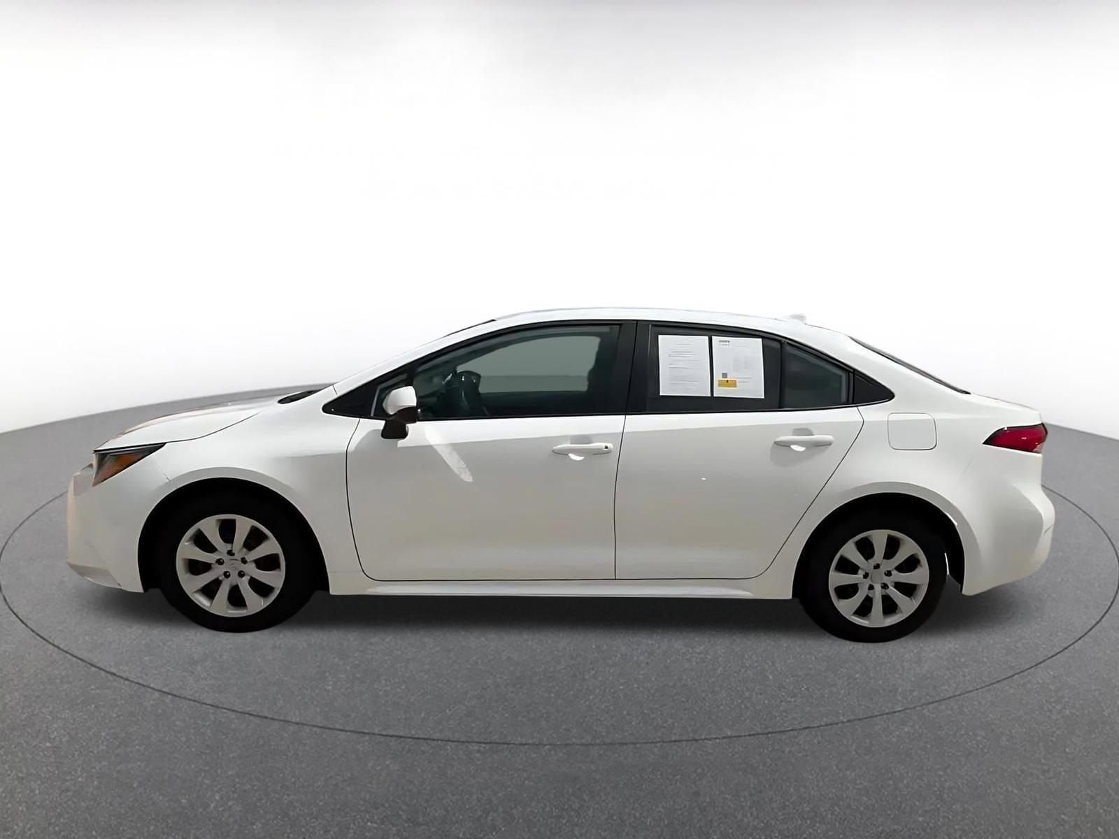 Thumbnail: 2025 Toyota Corolla - 9