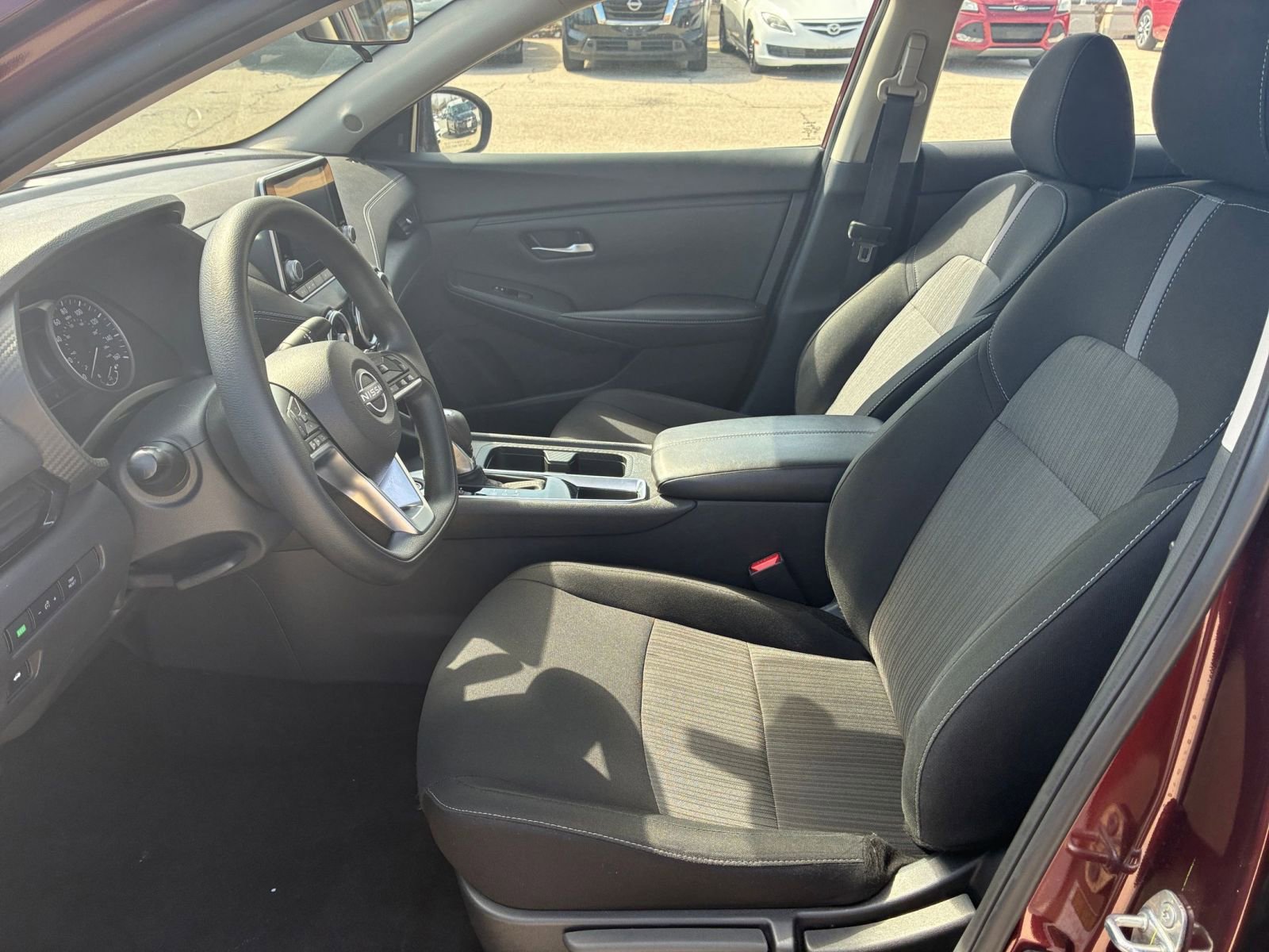 Thumbnail: 2025 Nissan Sentra - 24