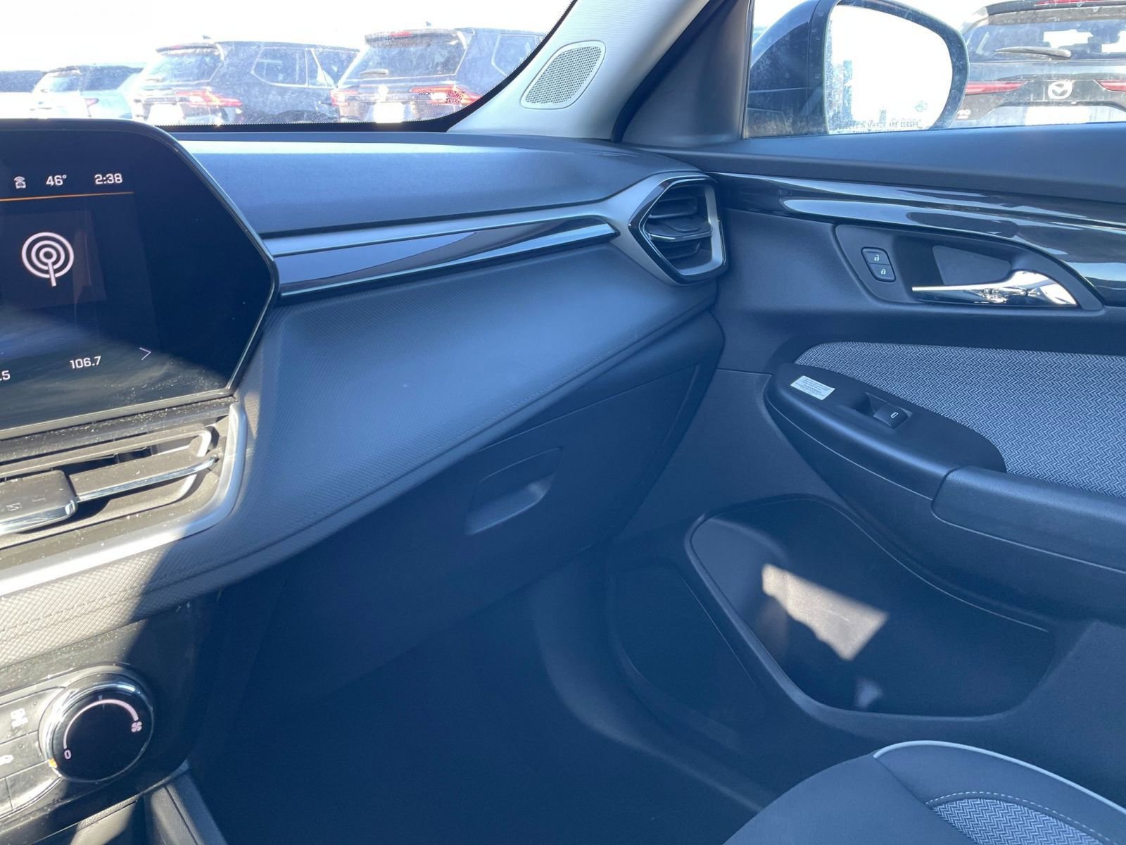 Thumbnail: 2025 Chevrolet TrailBlazer - 35