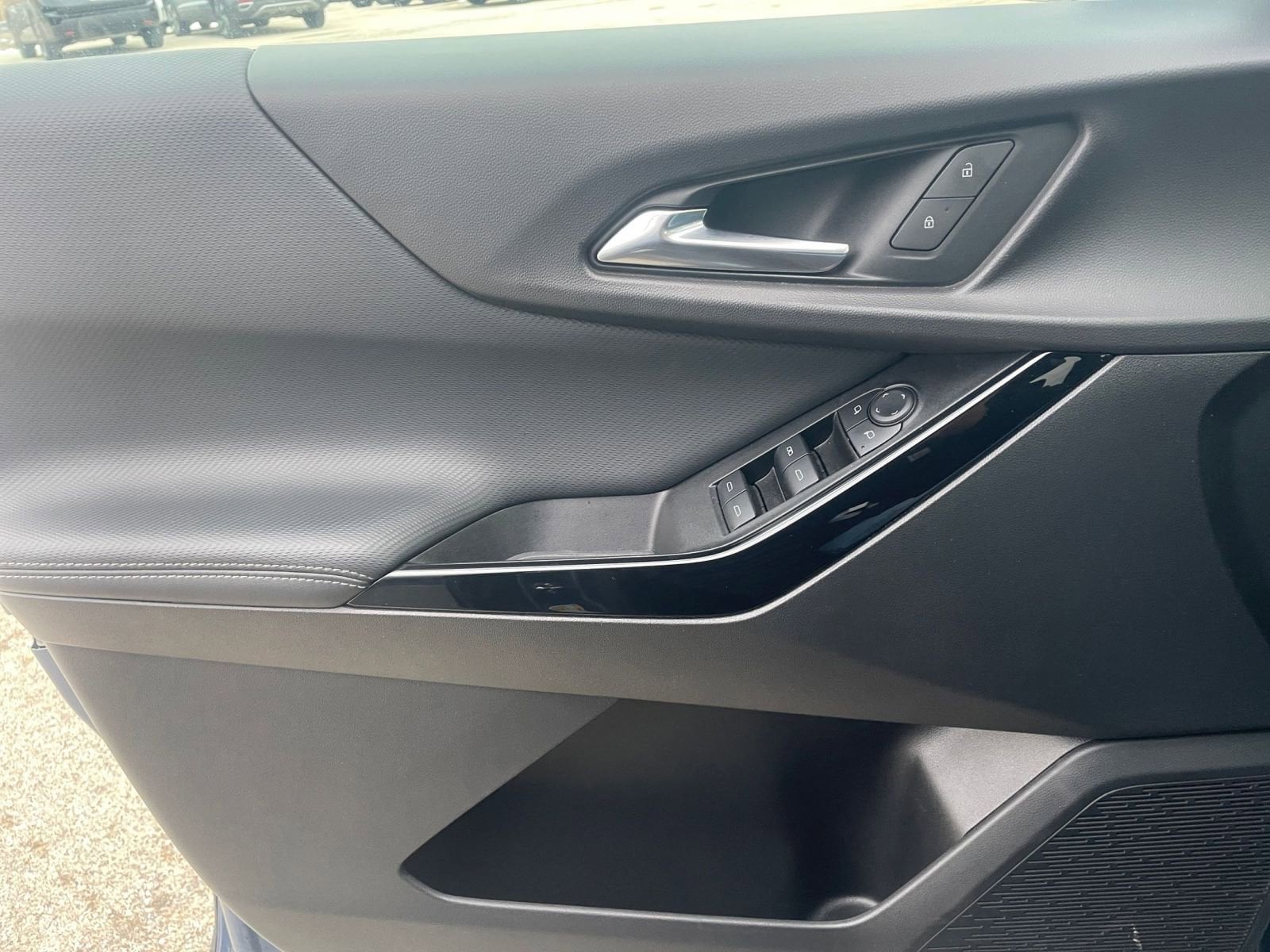 Thumbnail: 2025 Chevrolet Equinox - 20