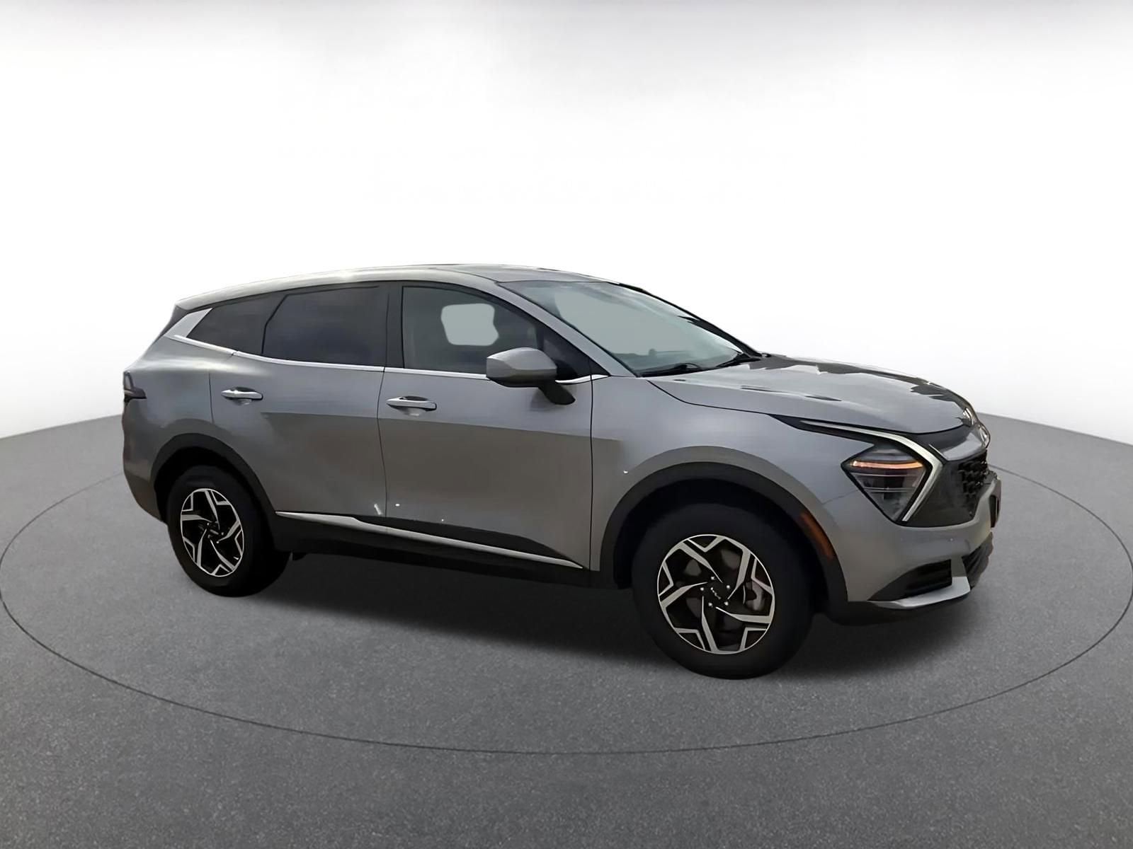 Thumbnail: 2024 Kia Sportage - 2