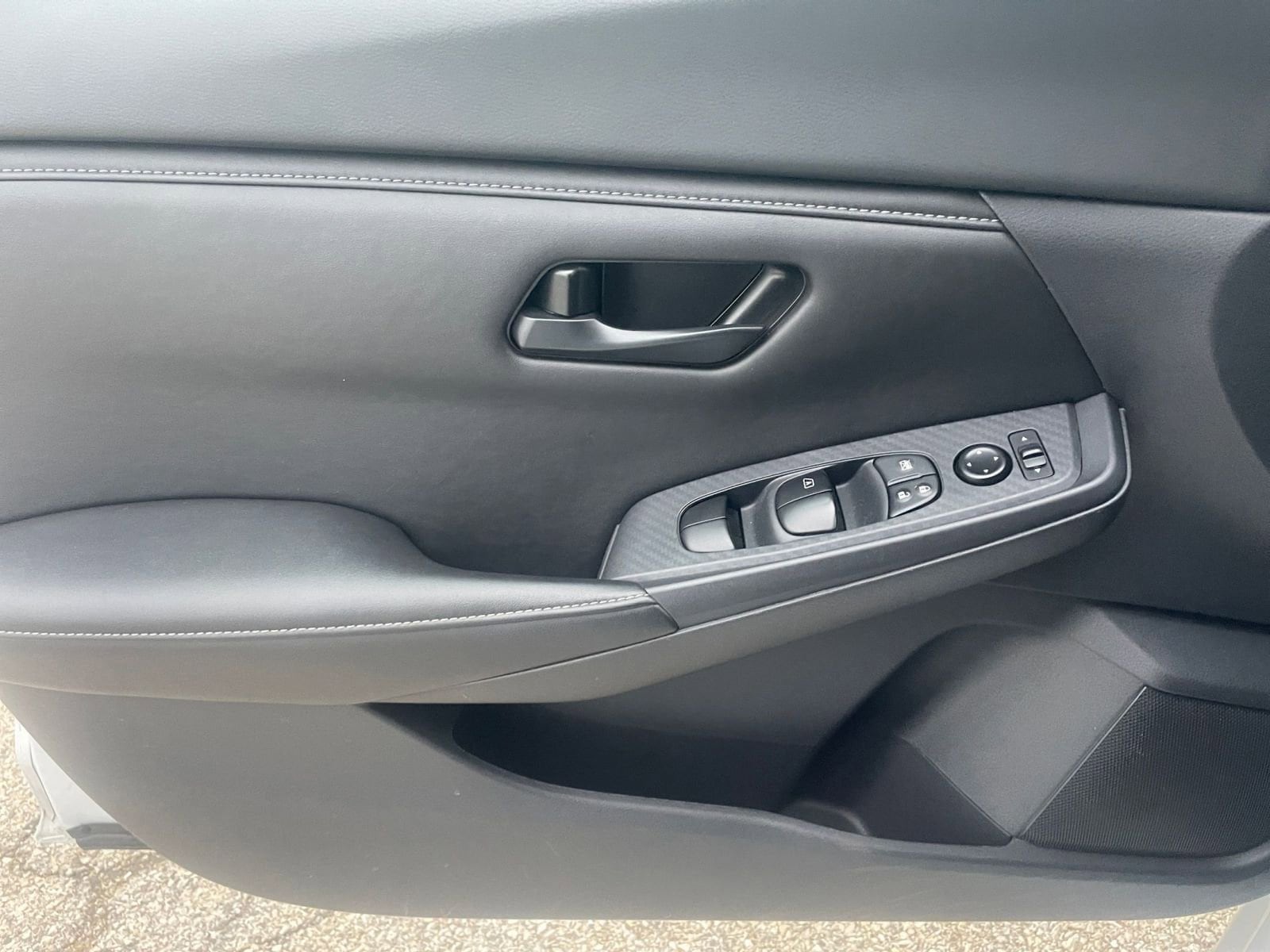 Thumbnail: 2025 Nissan Sentra - 20