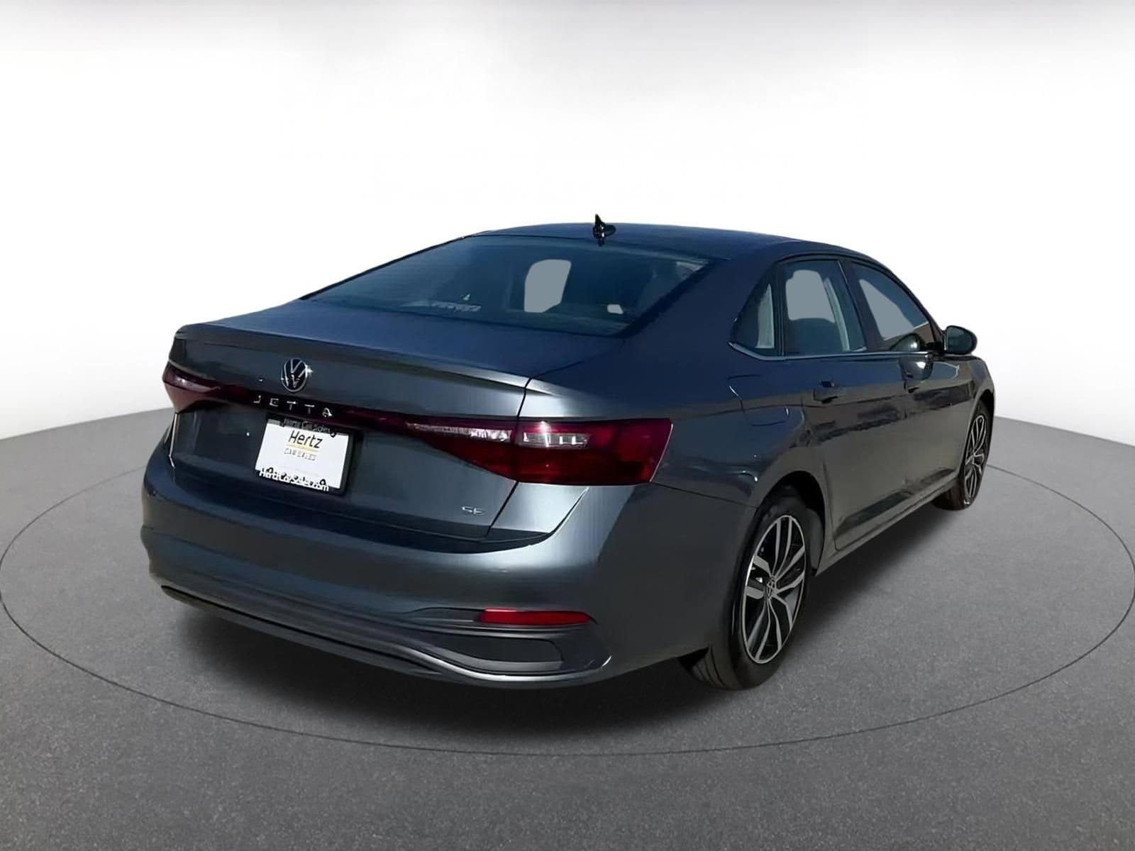 Thumbnail: 2025 Volkswagen Jetta - 14