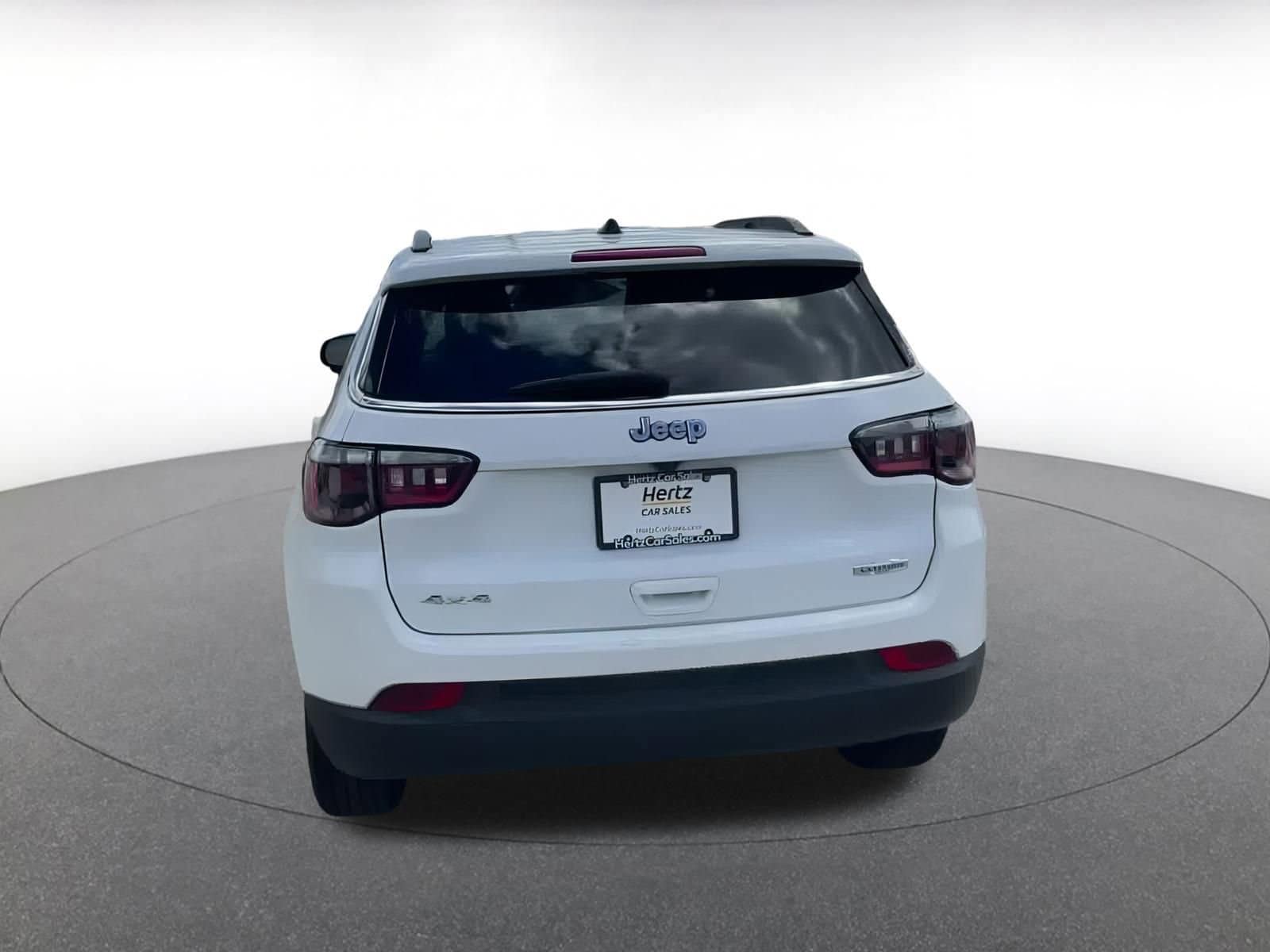 Thumbnail: 2023 Jeep Compass - 12