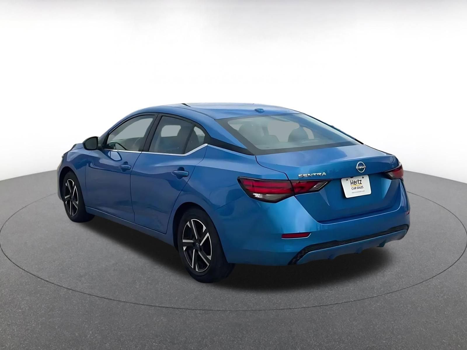 Thumbnail: 2025 Nissan Sentra - 11