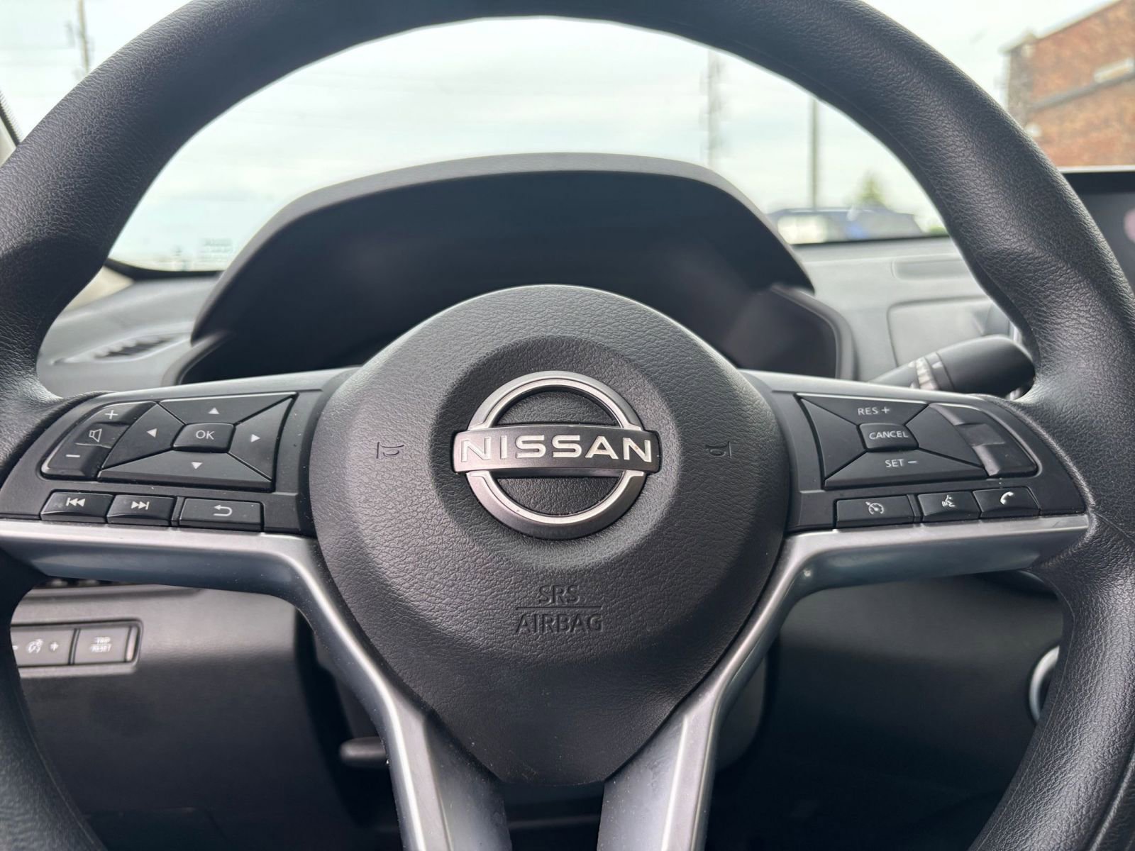 Thumbnail: 2025 Nissan Altima - 25