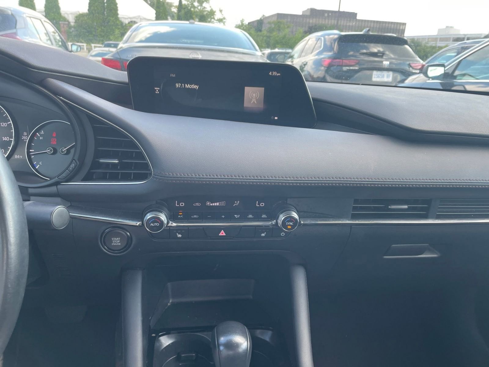 Thumbnail: 2024 Mazda Mazda3 - 18