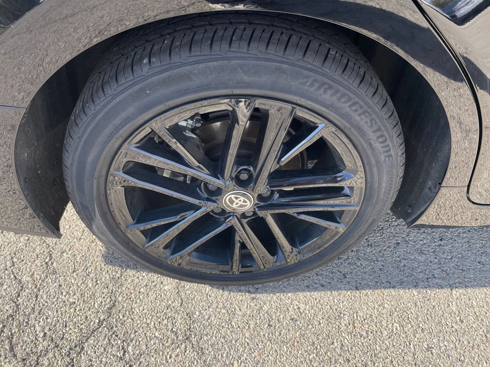 Thumbnail: 2025 Toyota Camry - 30