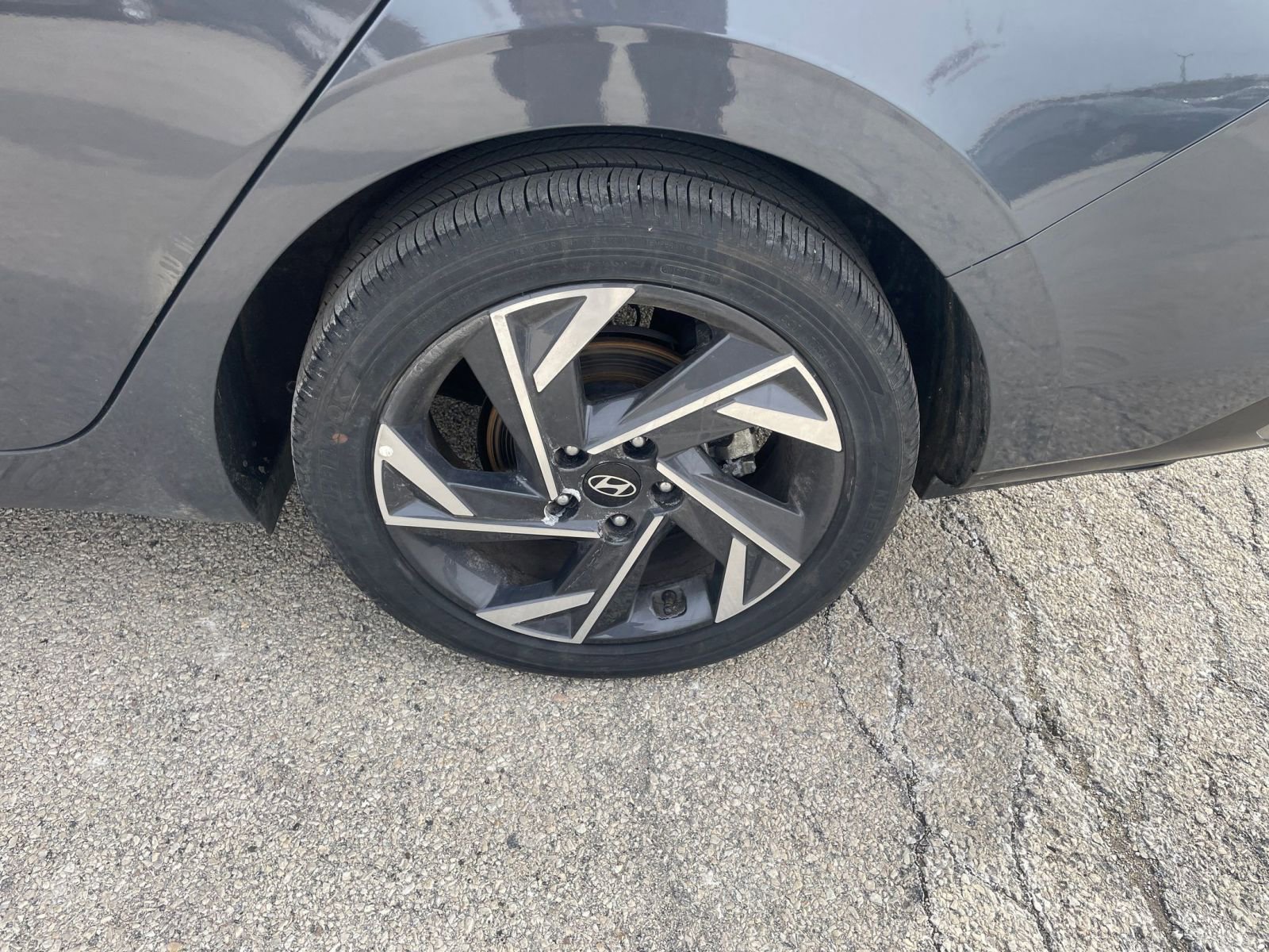 Thumbnail: 2025 Hyundai Elantra - 31