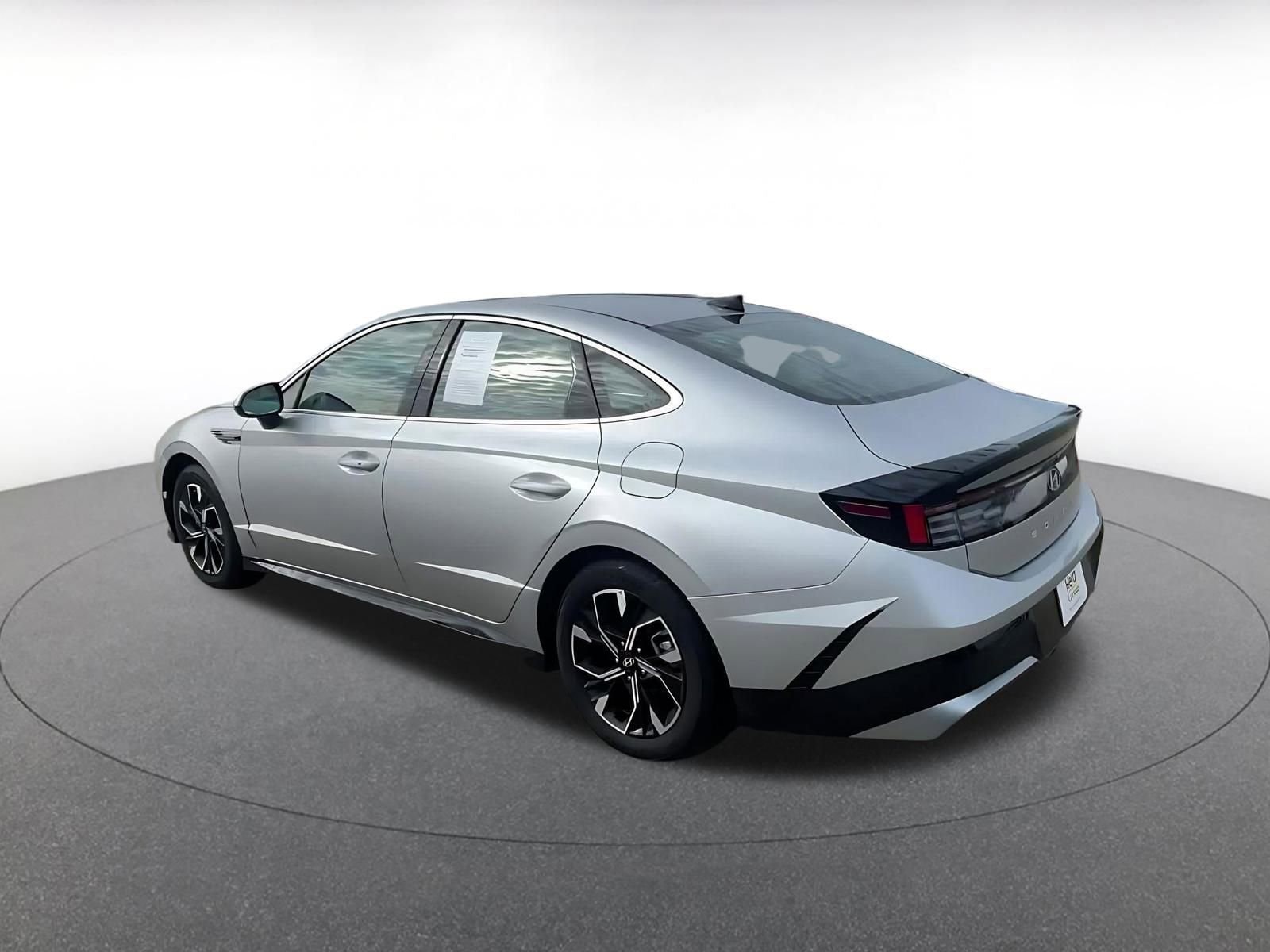 Thumbnail: 2025 Hyundai Sonata - 11