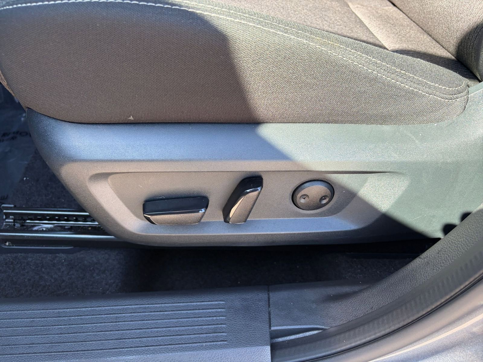 Thumbnail: 2025 Nissan Rogue - 22