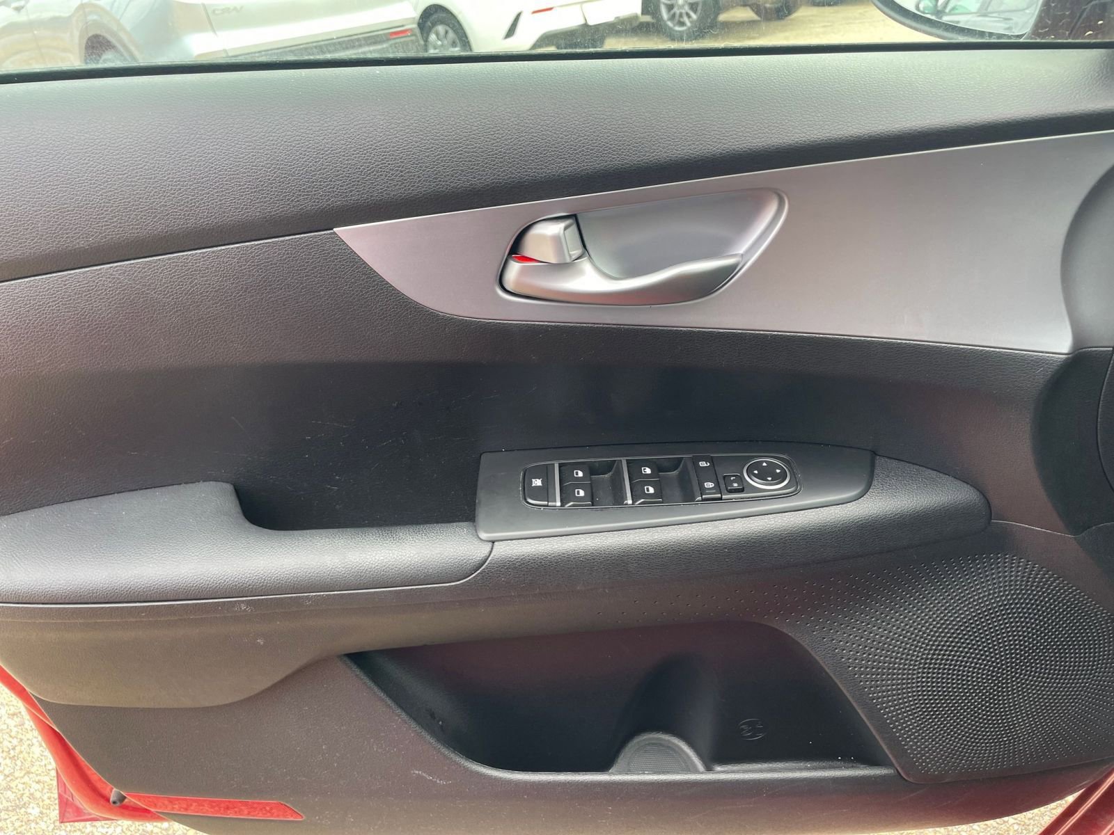 Thumbnail: 2024 Kia Forte - 20