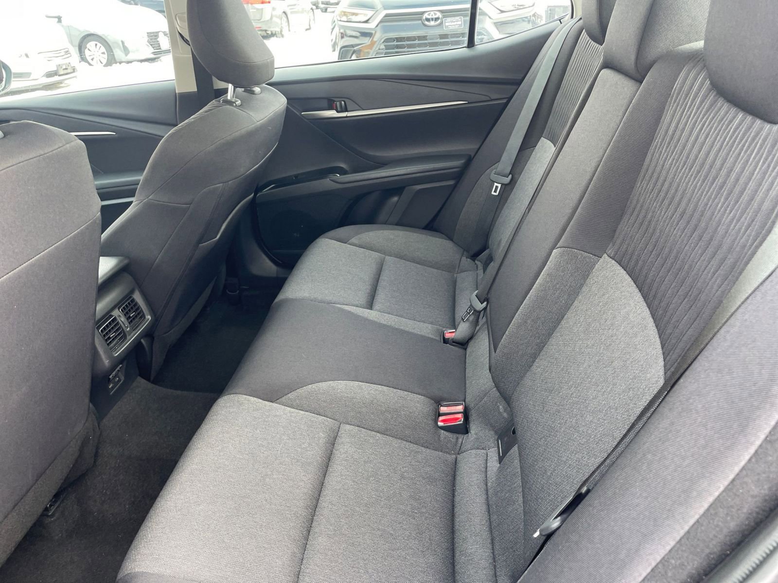 Thumbnail: 2025 Toyota Camry - 25