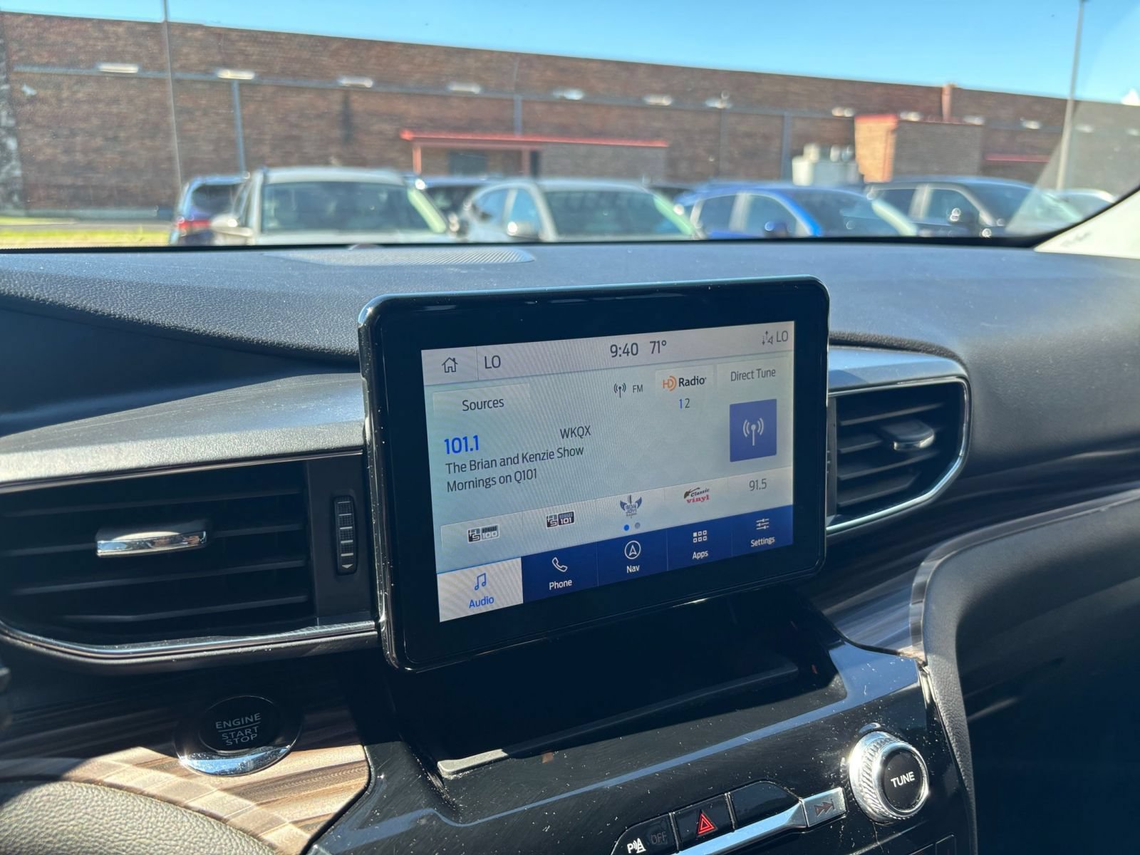 Thumbnail: 2024 Ford Explorer - 20