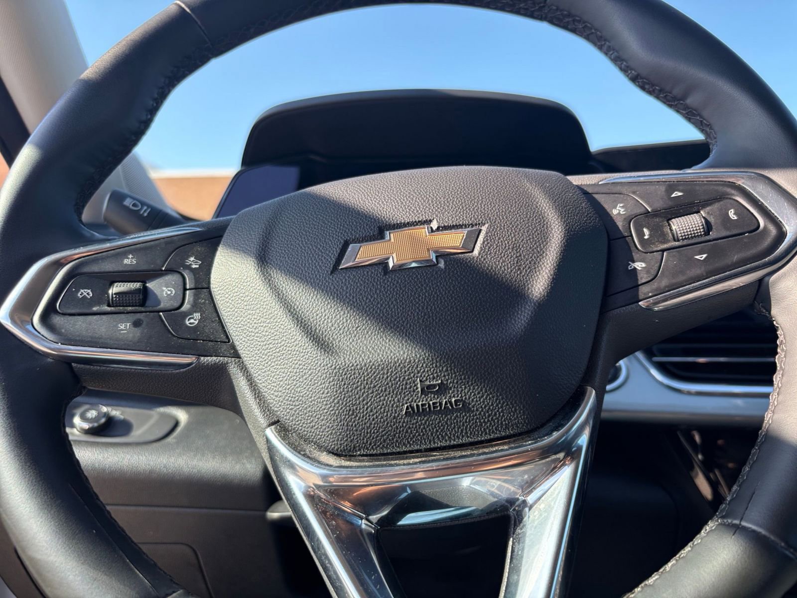 Thumbnail: 2025 Chevrolet Trax - 27