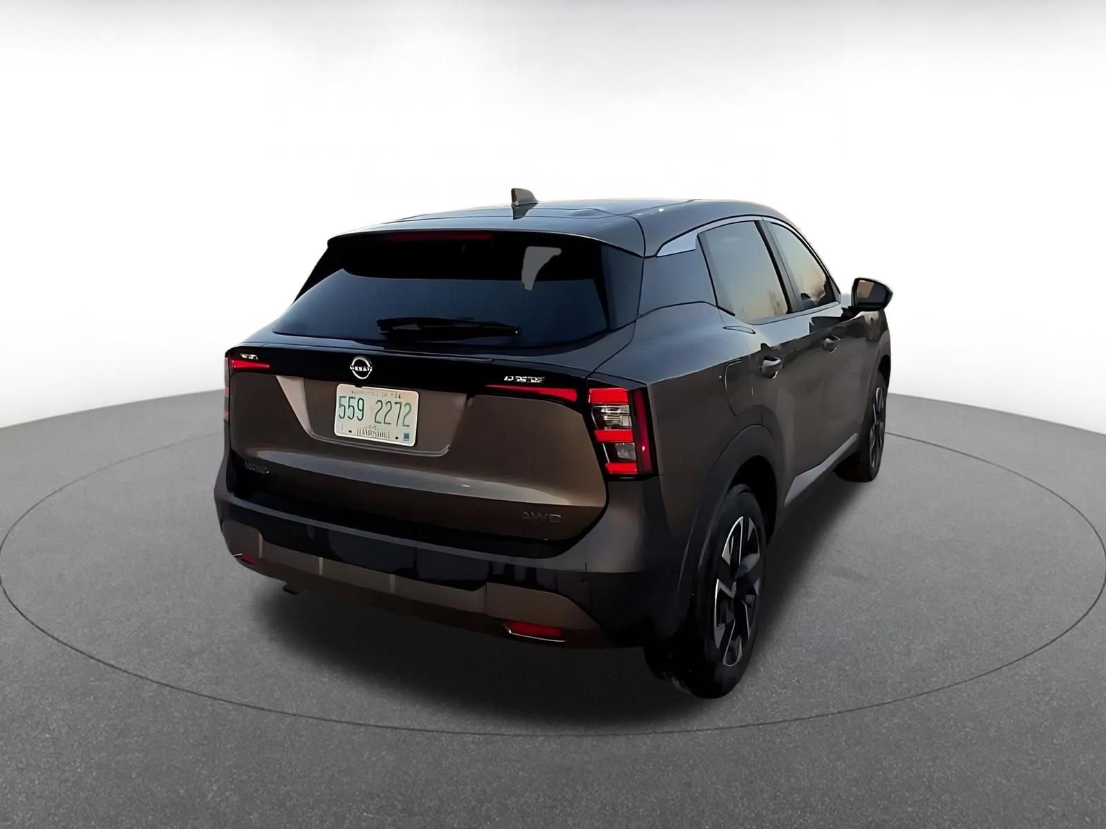 Thumbnail: 2025 Nissan Kicks - 14