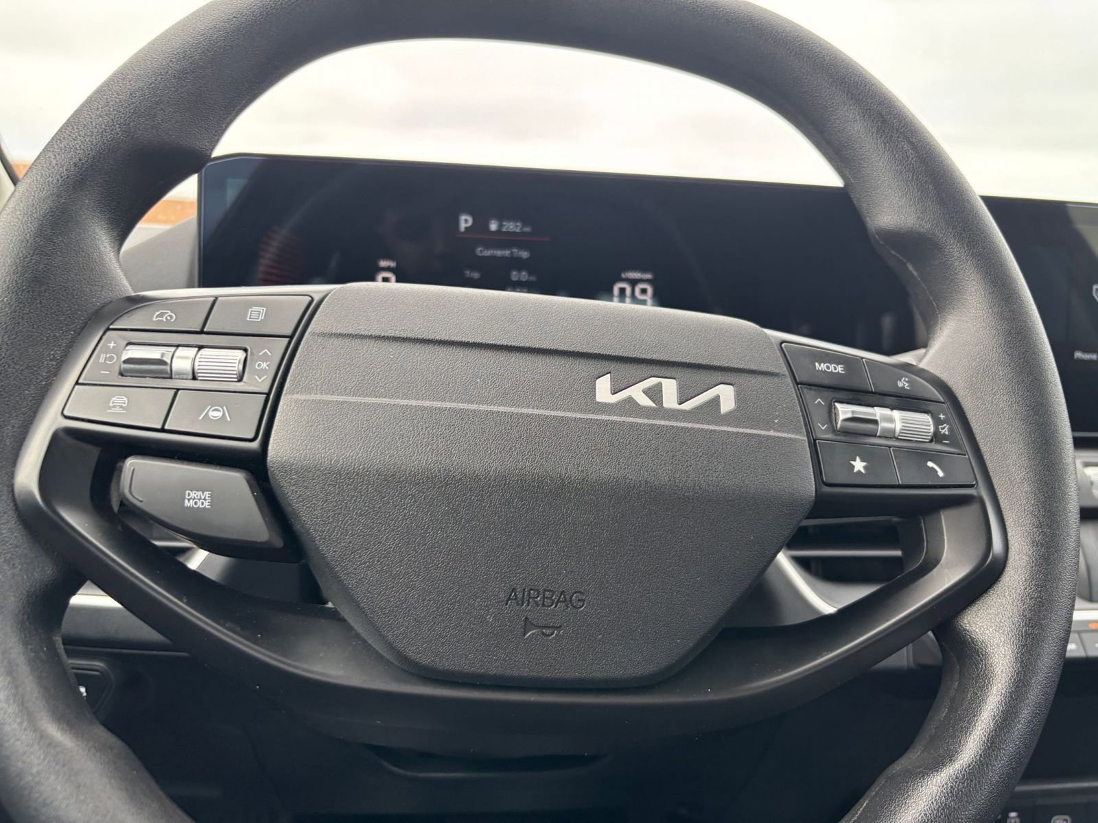Thumbnail: 2025 Kia K4 - 25