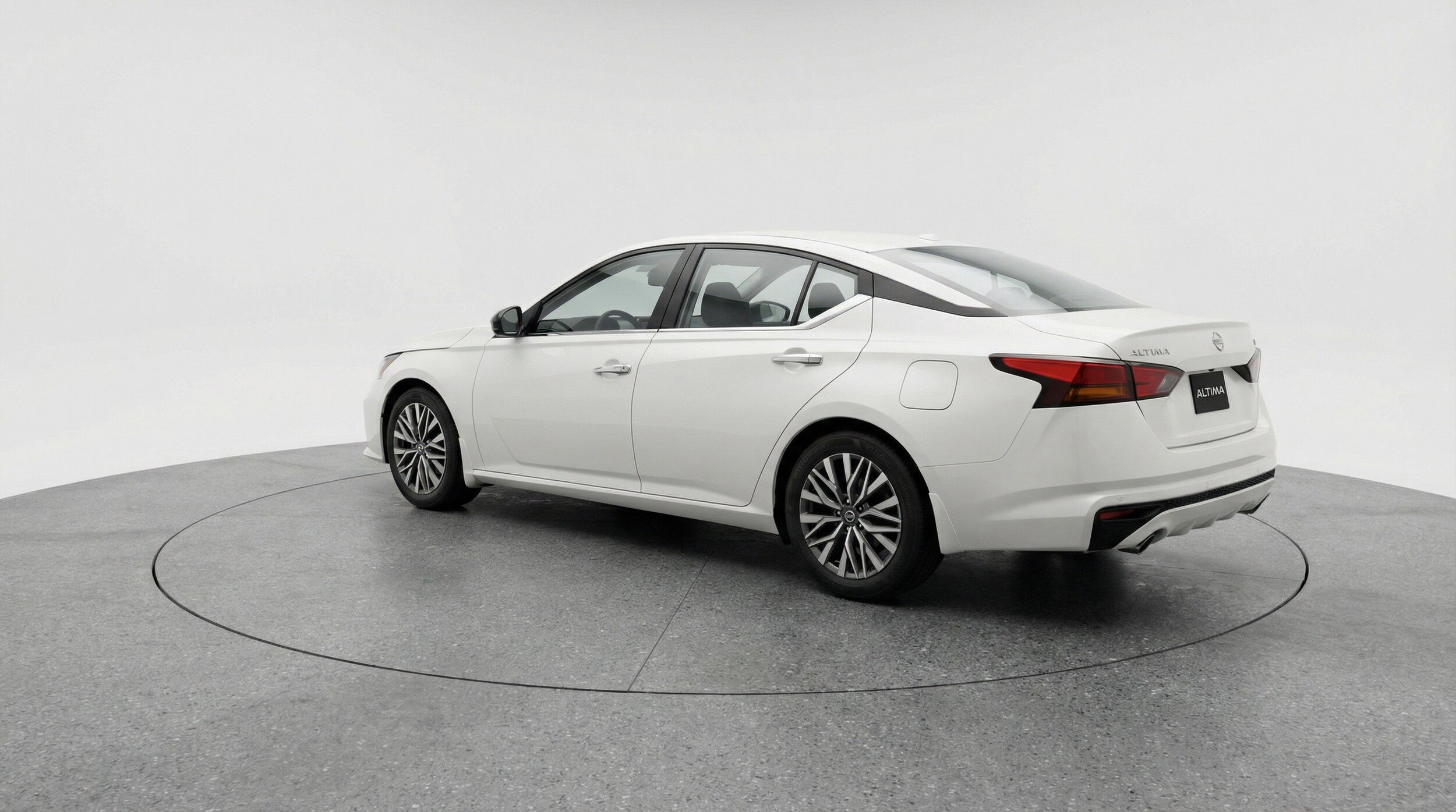 Thumbnail: 2025 Nissan Altima - 8