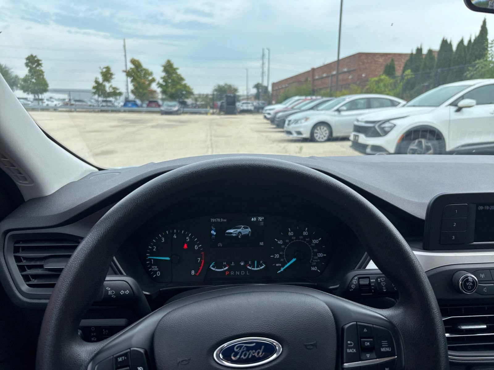 Thumbnail: 2022 Ford Escape - 31