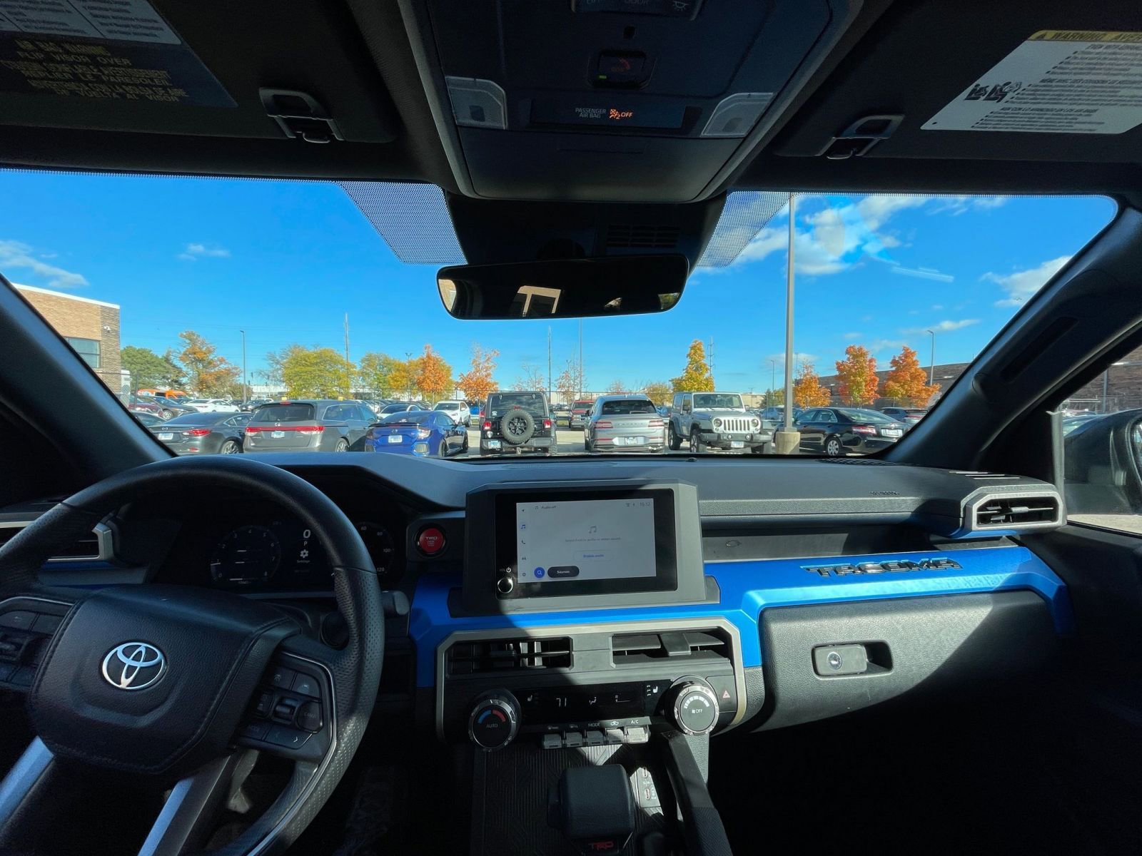 Thumbnail: 2025 Toyota Tacoma - 32