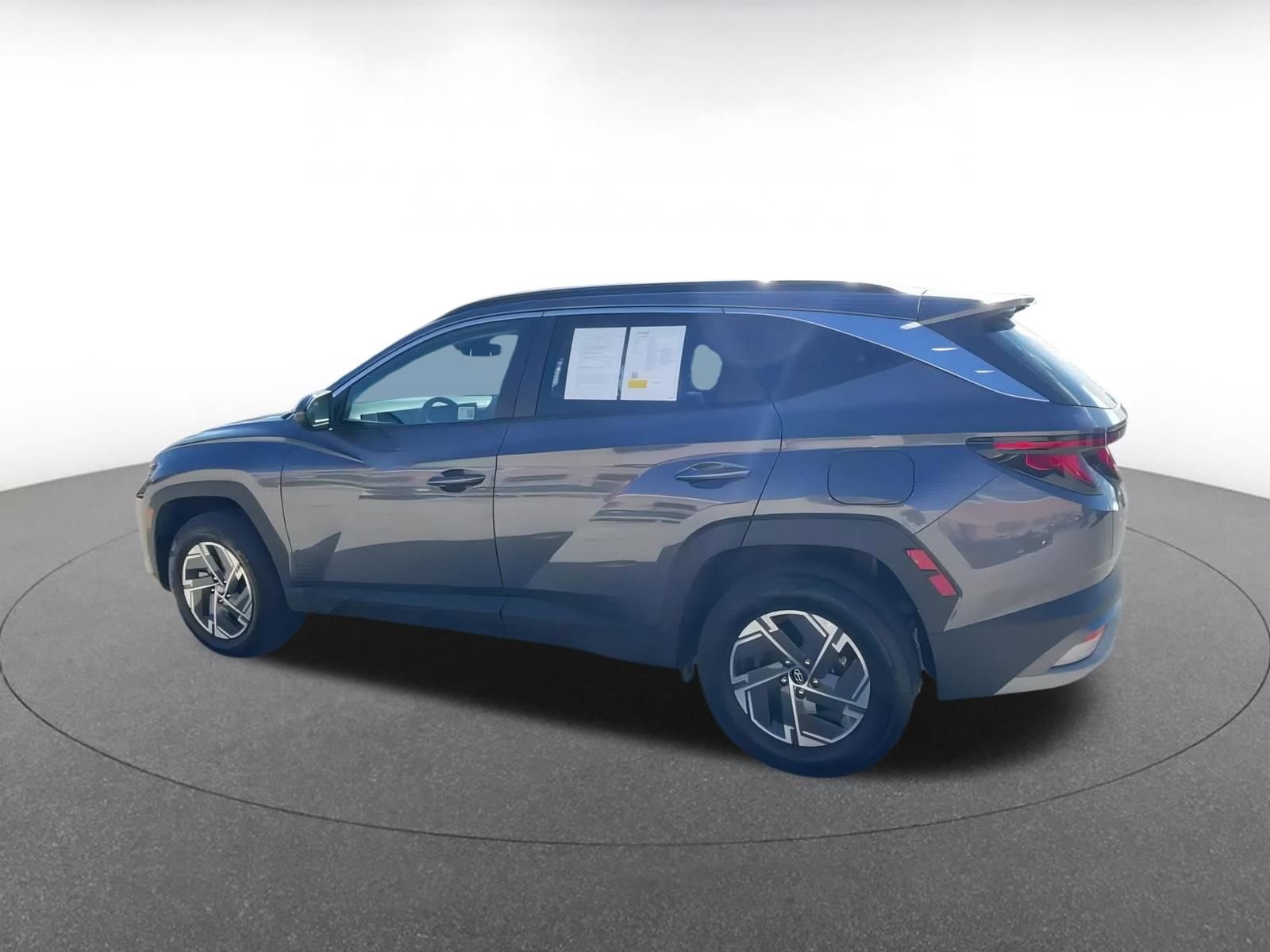 Thumbnail: 2025 Hyundai Tucson - 10