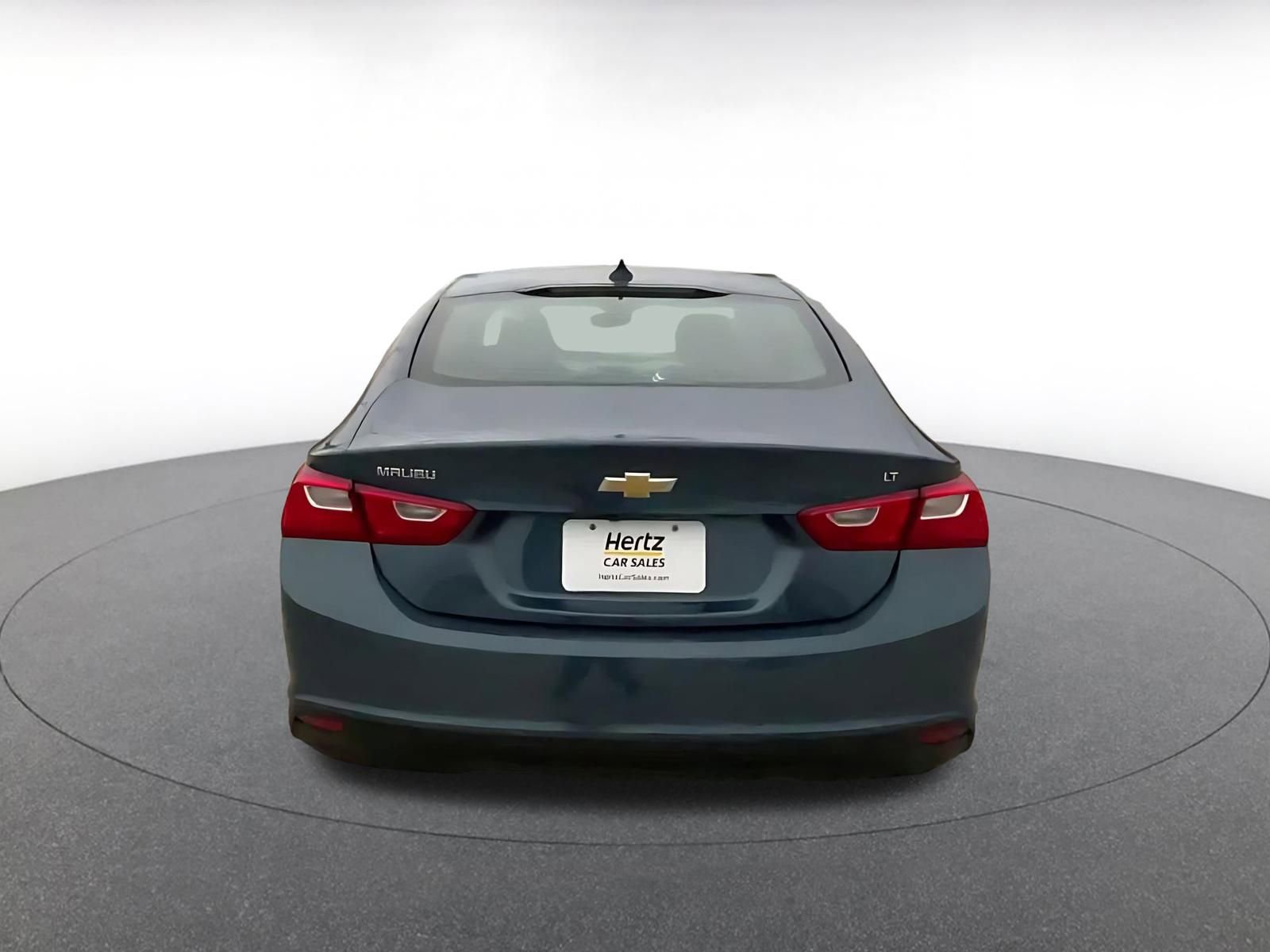 Thumbnail: 2024 Chevrolet Malibu - 12