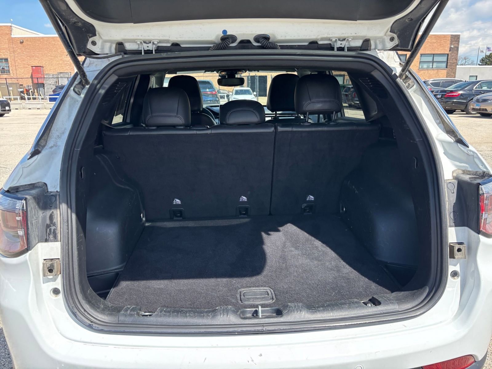 Thumbnail: 2025 Jeep Compass - 32