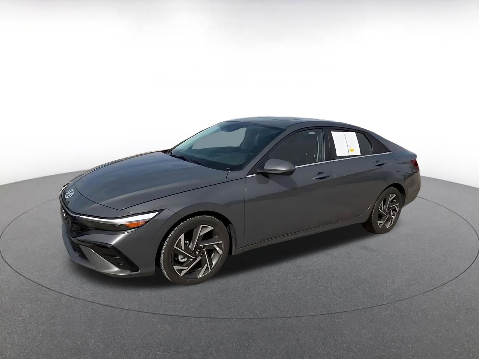 Thumbnail: 2025 Hyundai Elantra - 8