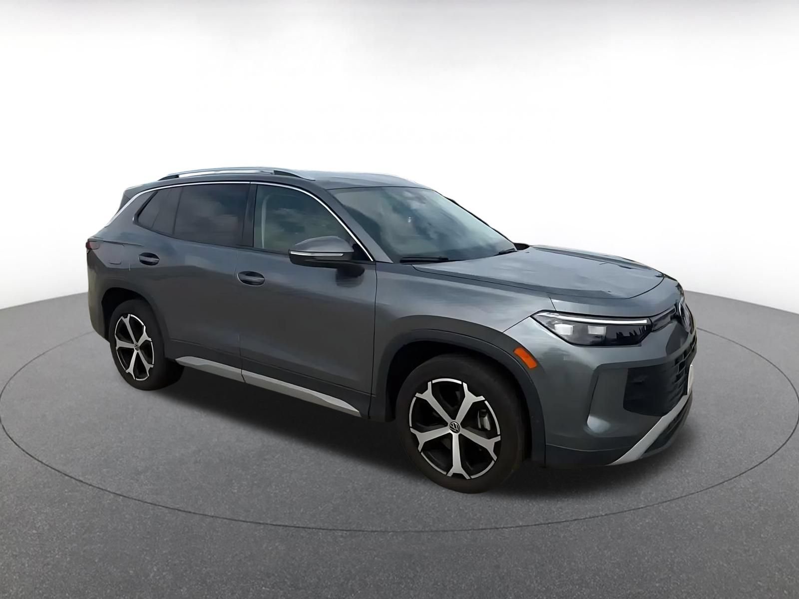 Thumbnail: 2026 Volkswagen Tiguan - 2