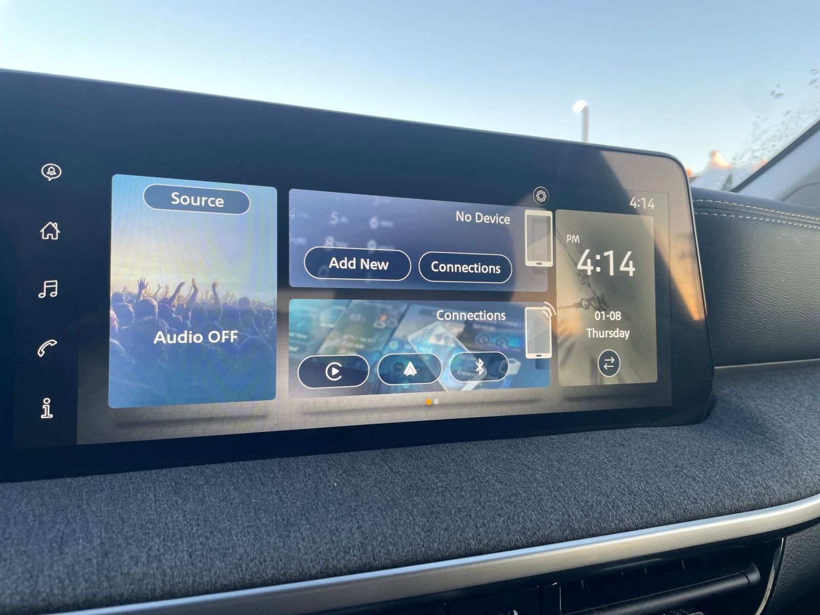 Thumbnail: 2025 Nissan Kicks - 21