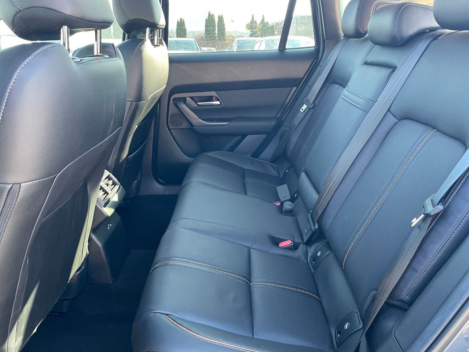 Thumbnail: 2025 Mazda CX-50 - 27