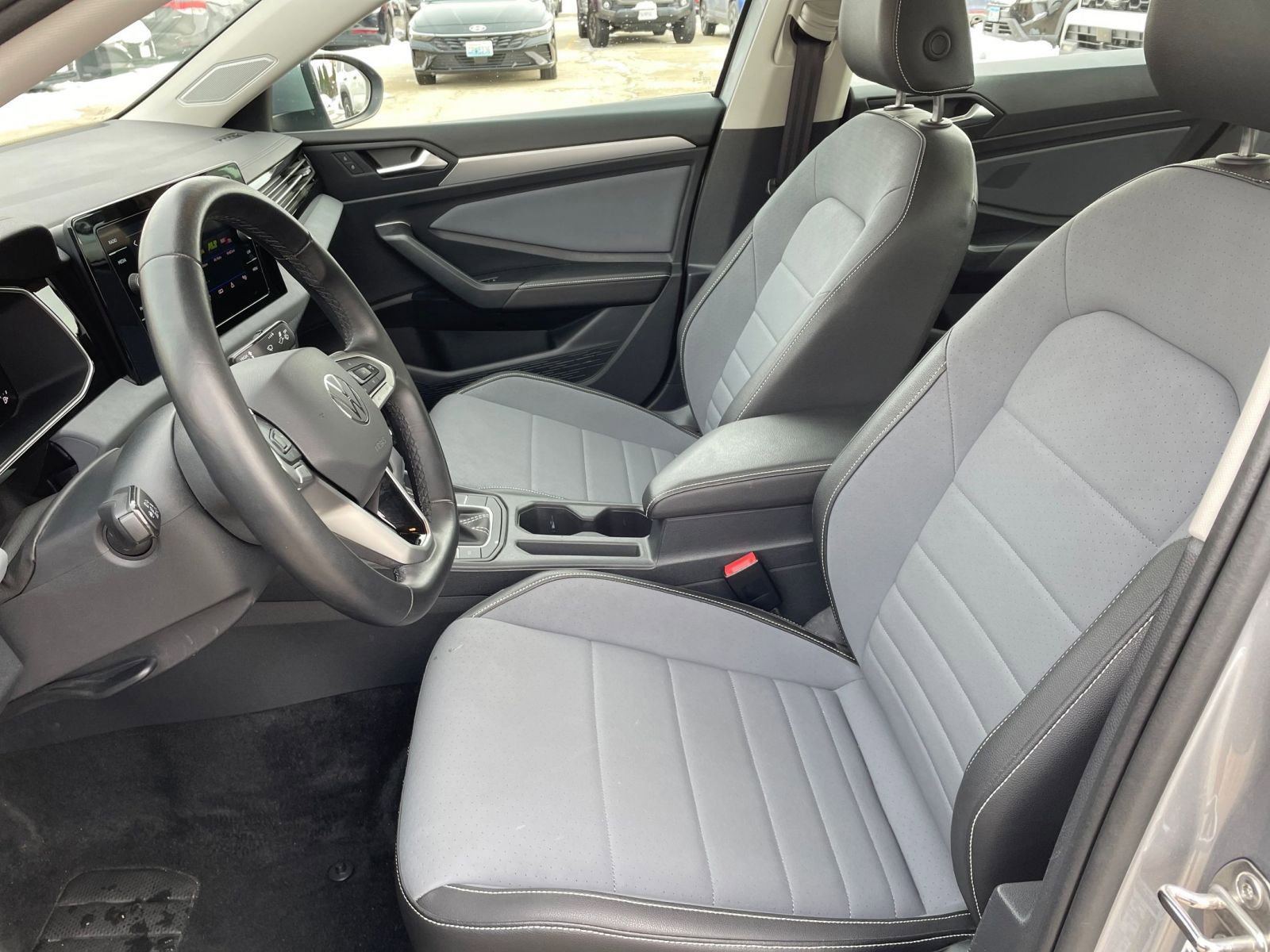 Thumbnail: 2025 Volkswagen Jetta - 25