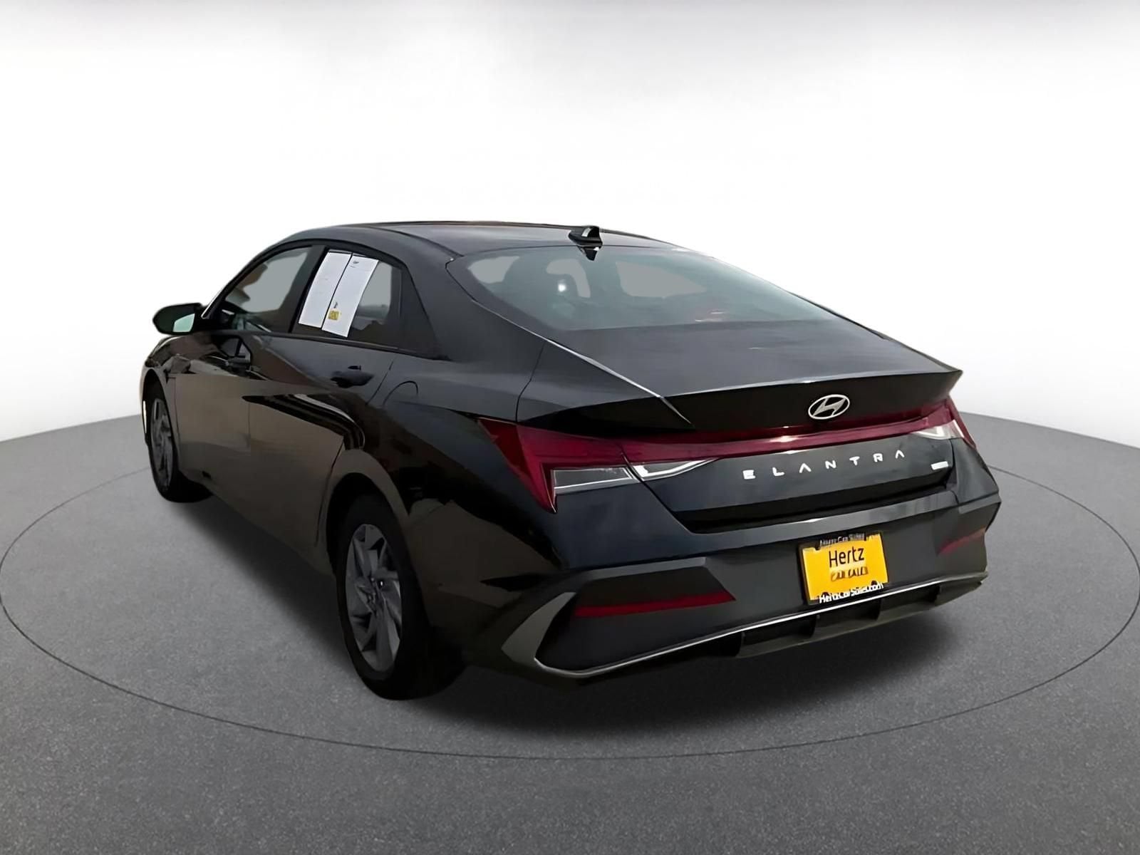 Thumbnail: 2026 Hyundai Elantra - 10
