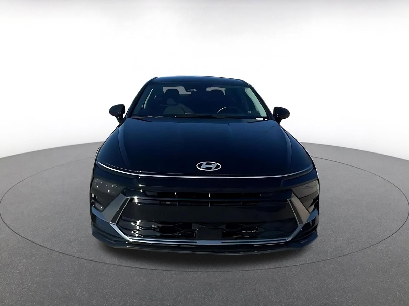 Thumbnail: 2025 Hyundai Sonata - 4