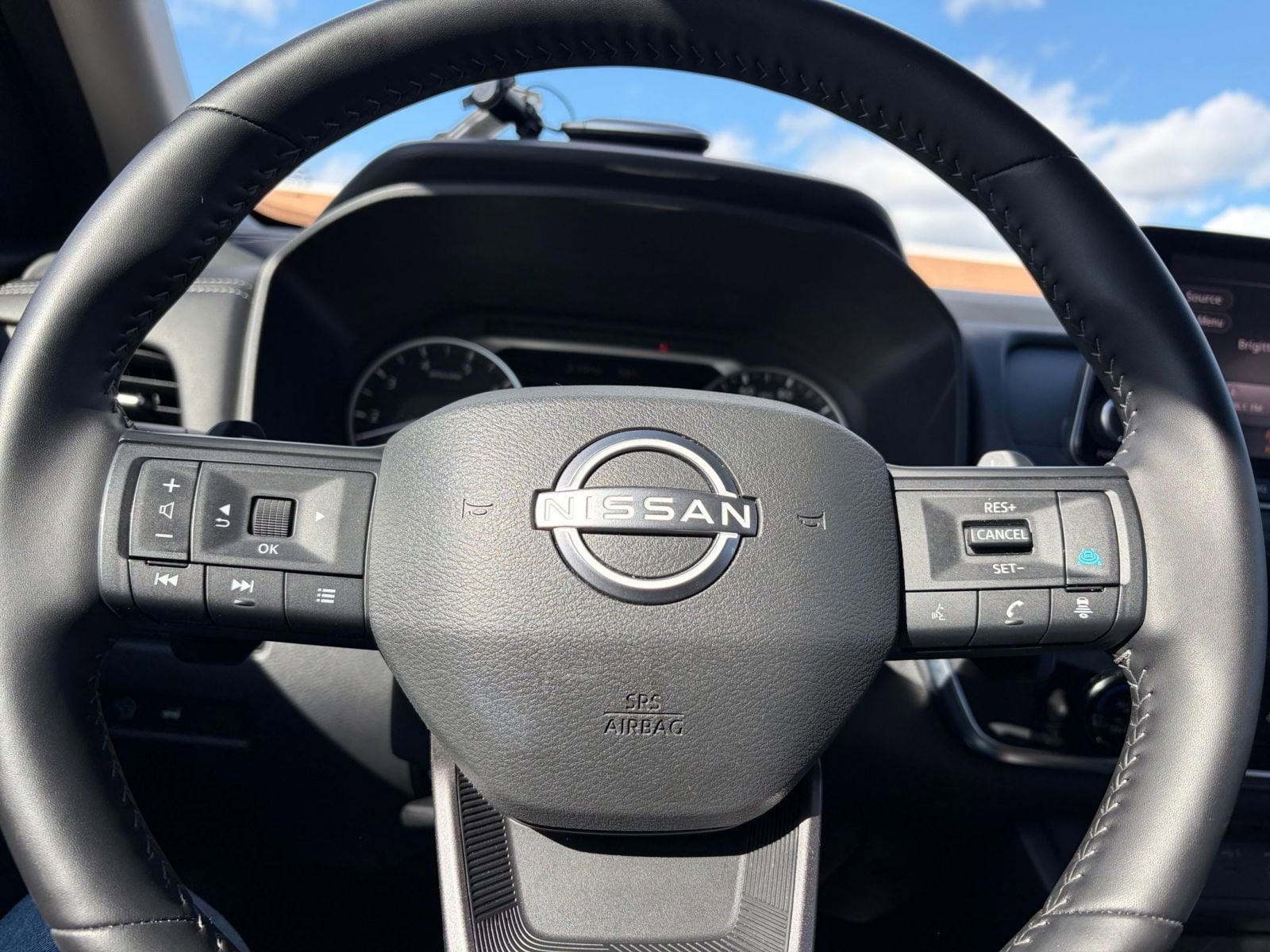 Thumbnail: 2025 Nissan Rogue - 28