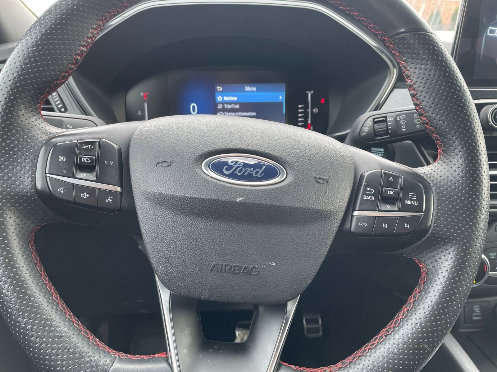 Thumbnail: 2023 Ford Escape - 29