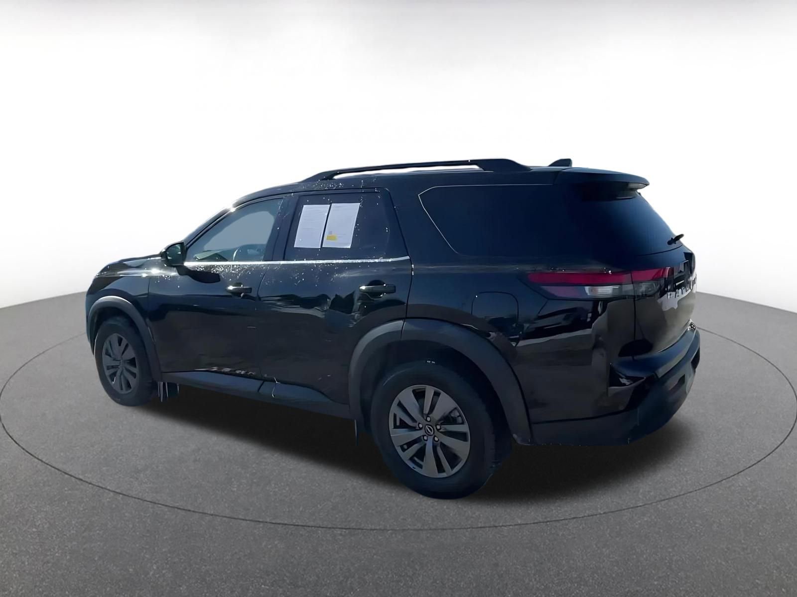 Thumbnail: 2025 Nissan Pathfinder - 10