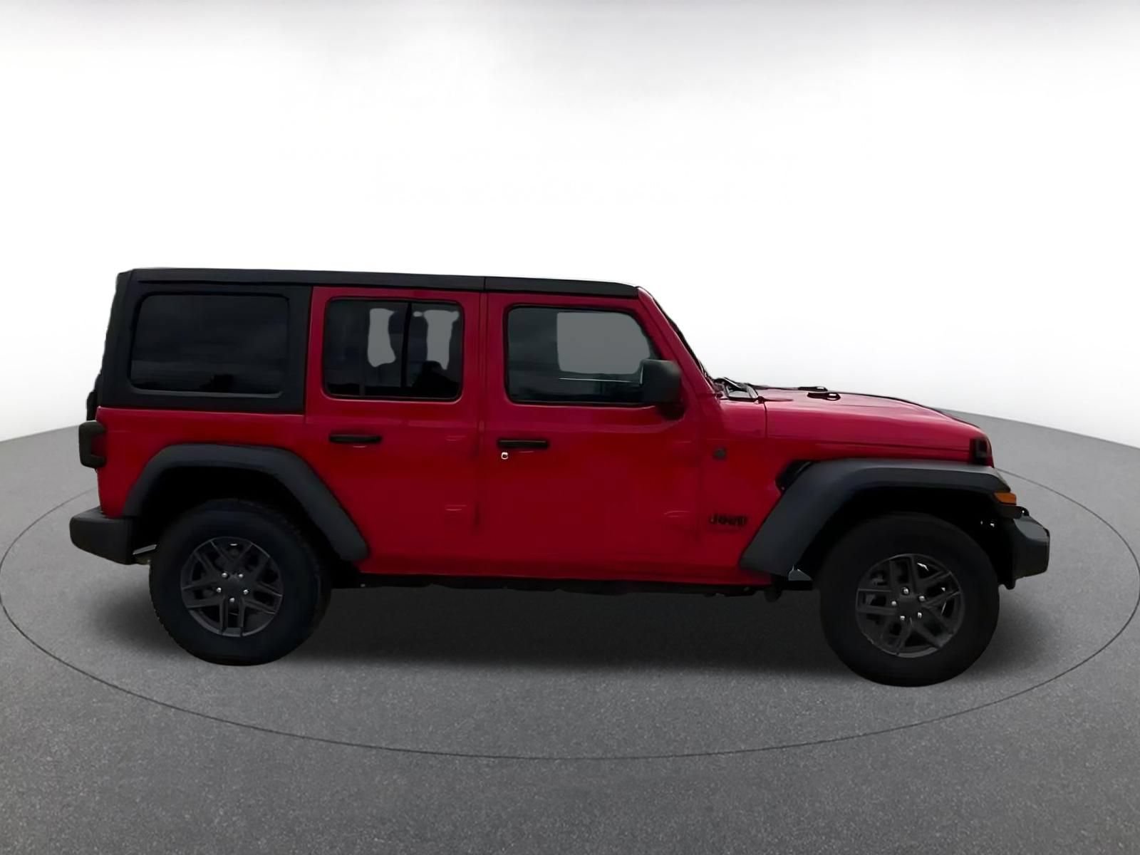 Thumbnail: 2025 Jeep Wrangler - 15