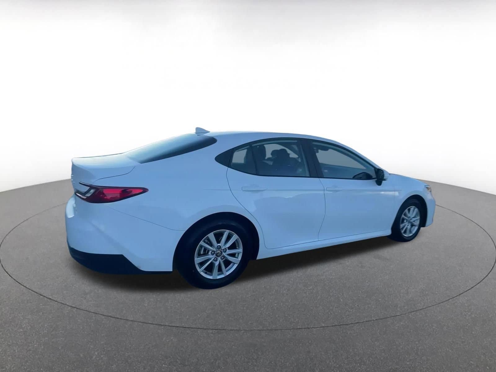 Thumbnail: 2025 Toyota Camry - 15