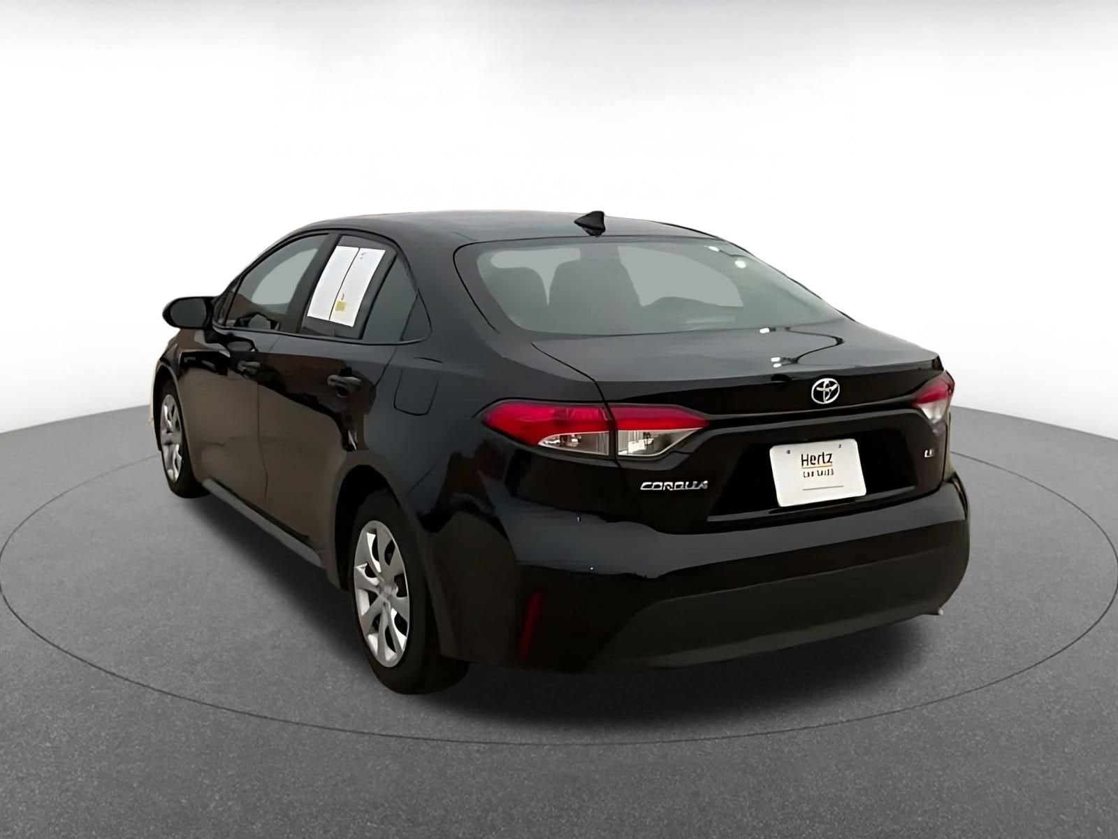 Thumbnail: 2025 Toyota Corolla - 10