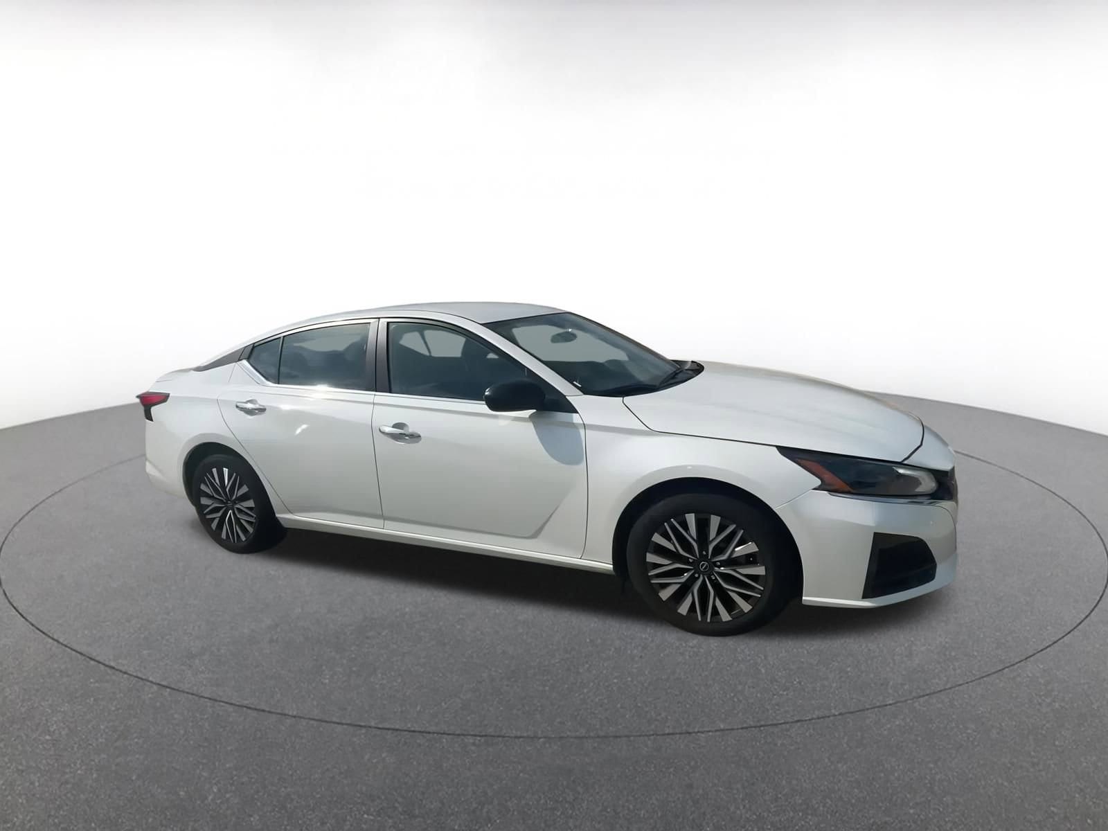 Thumbnail: 2024 Nissan Altima - 2