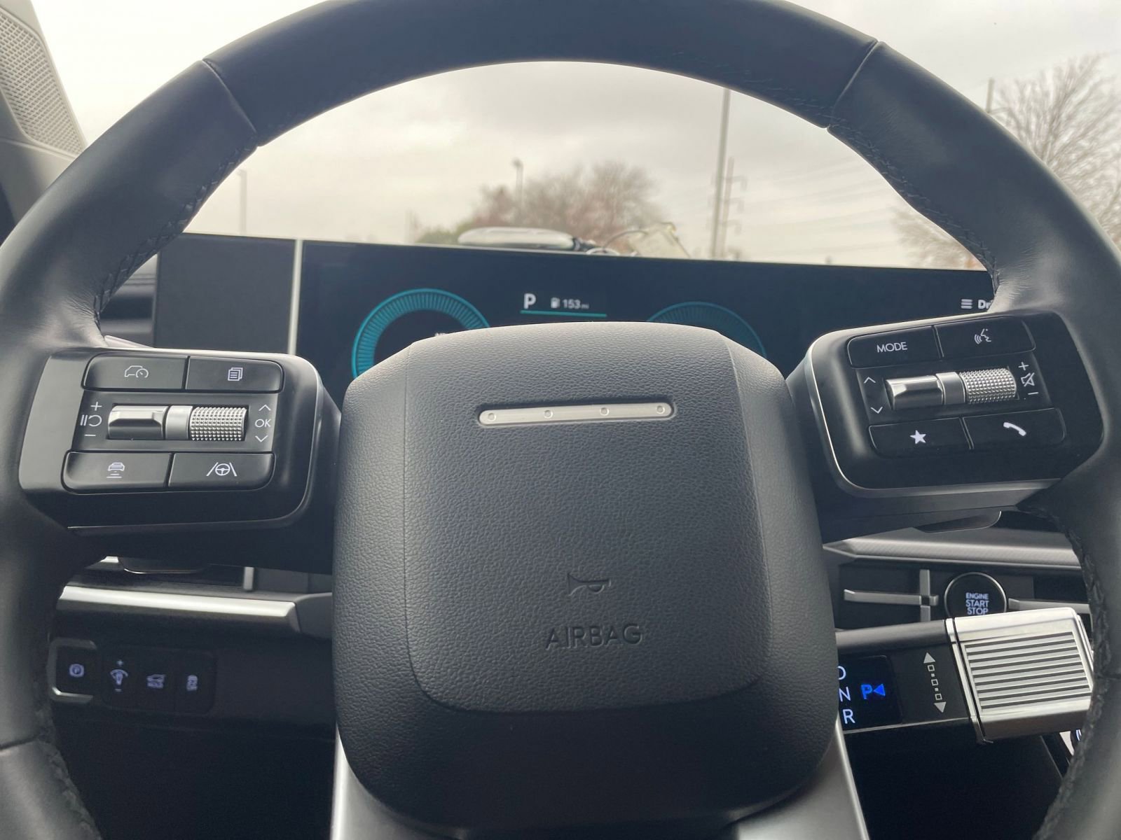 Thumbnail: 2025 Hyundai Santa Fe - 28