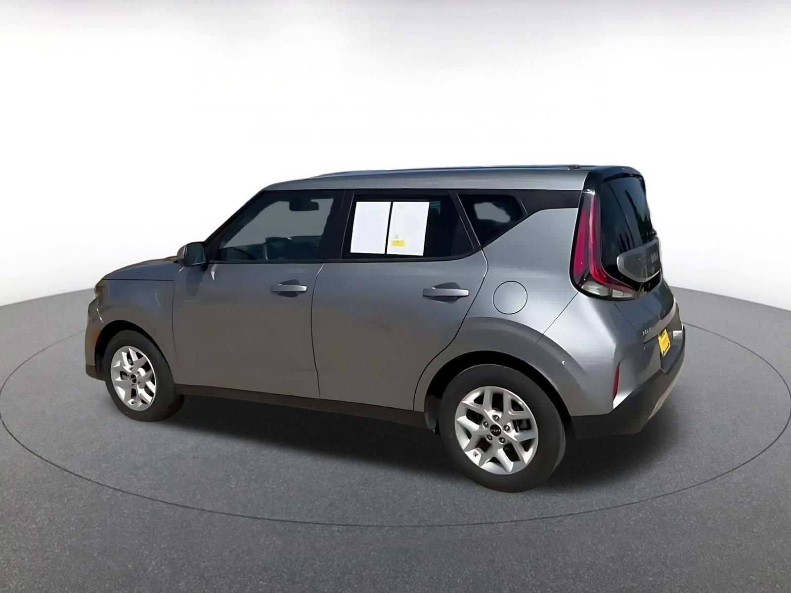 Thumbnail: 2025 Kia Soul - 10