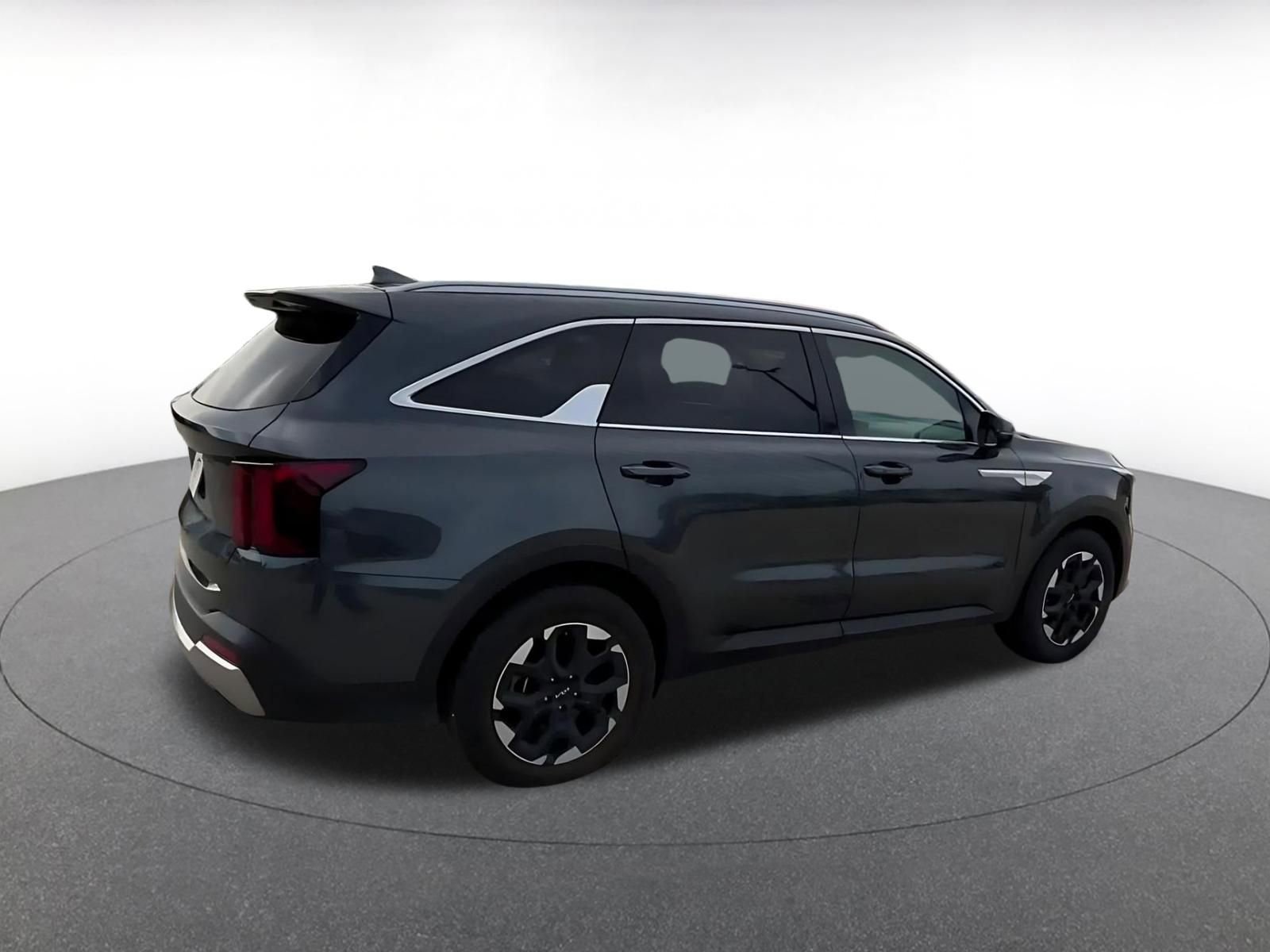 Thumbnail: 2024 Kia Sorento - 14