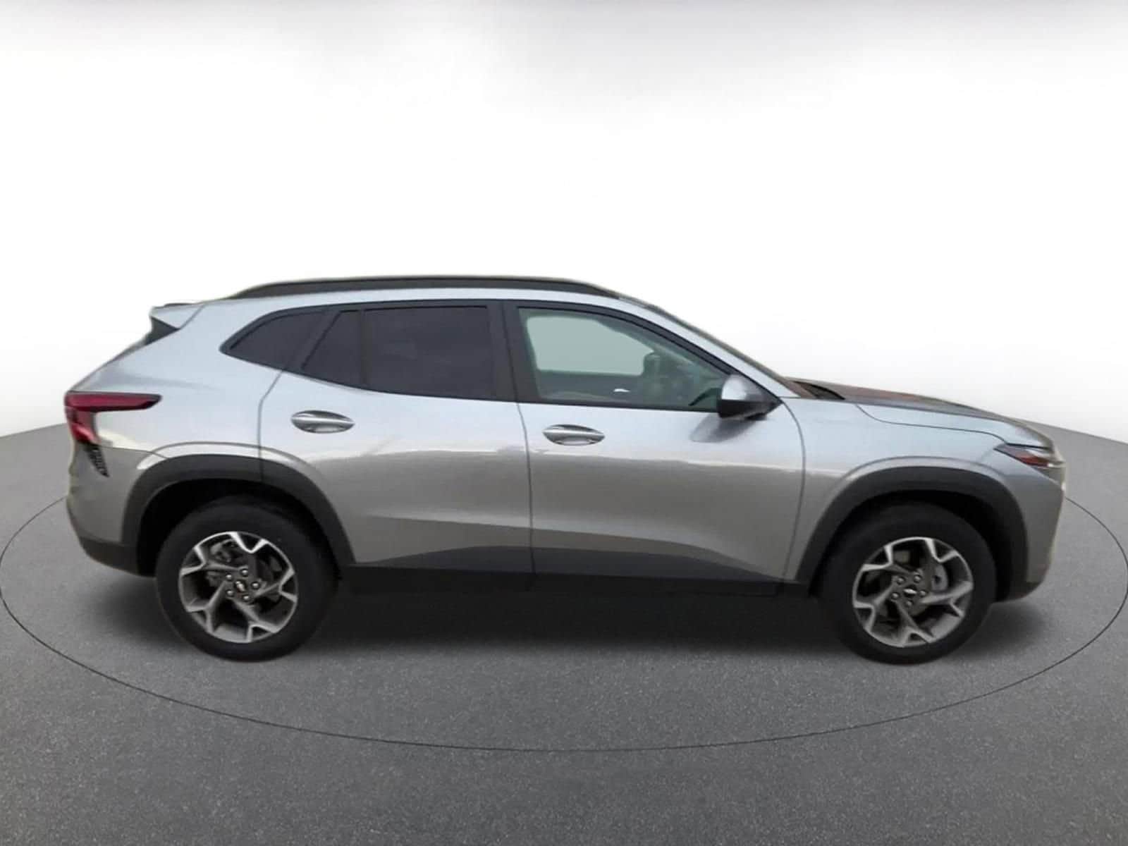 Thumbnail: 2025 Chevrolet Trax - 16