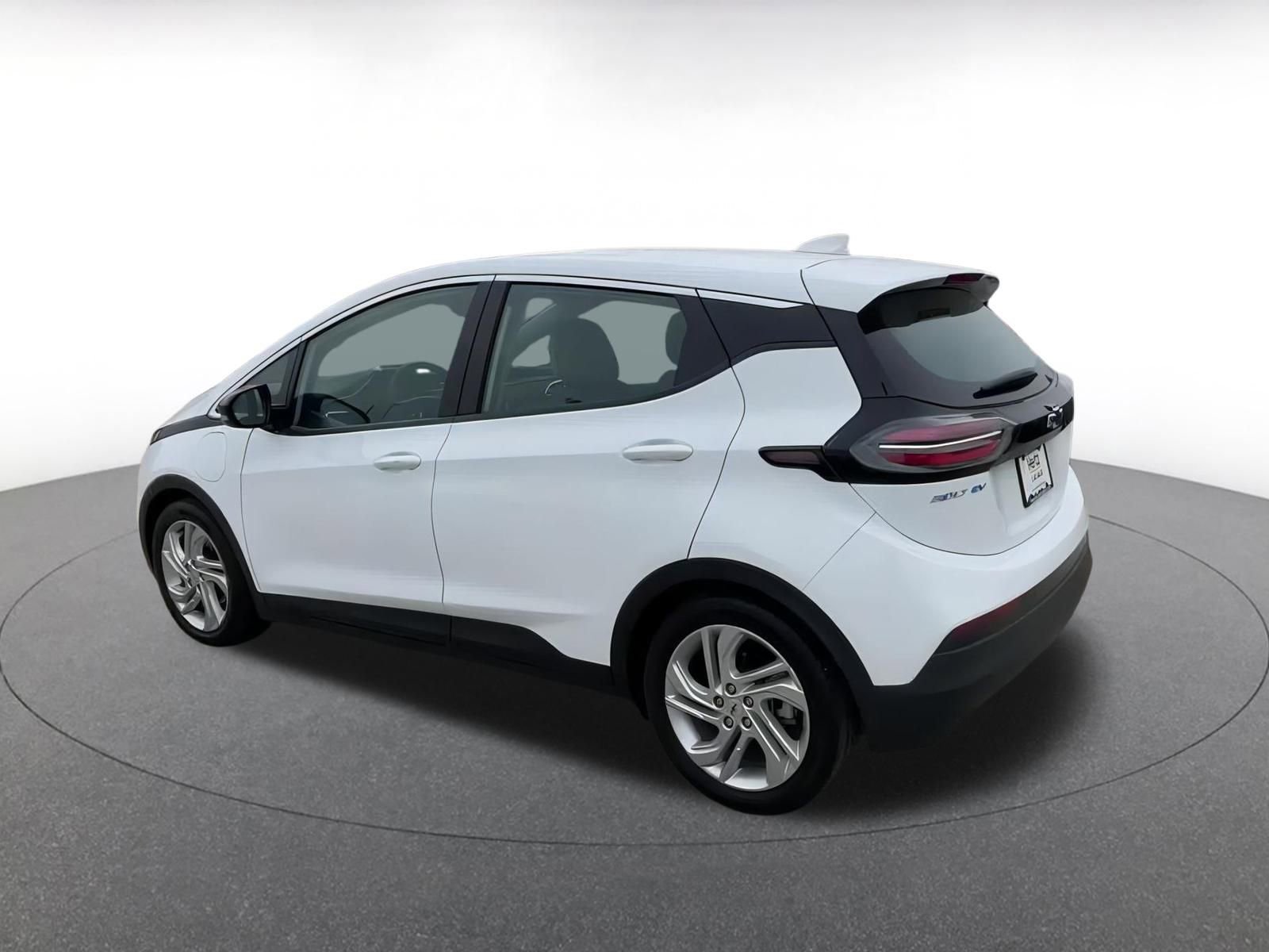 2023 Chevrolet Bolt EV 1LT 10