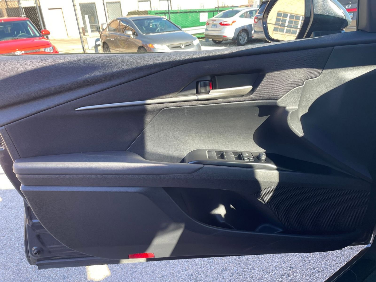 Thumbnail: 2025 Toyota Camry - 20