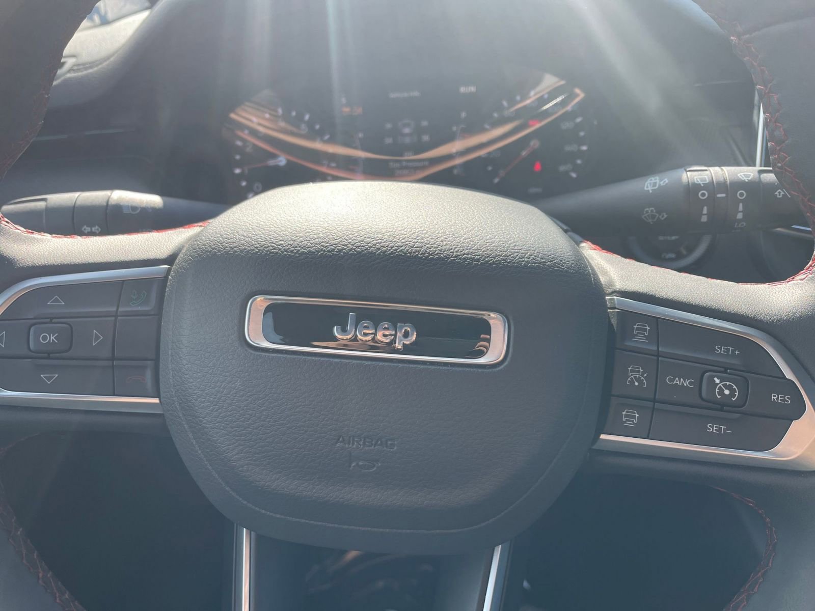 Thumbnail: 2025 Jeep Compass - 28